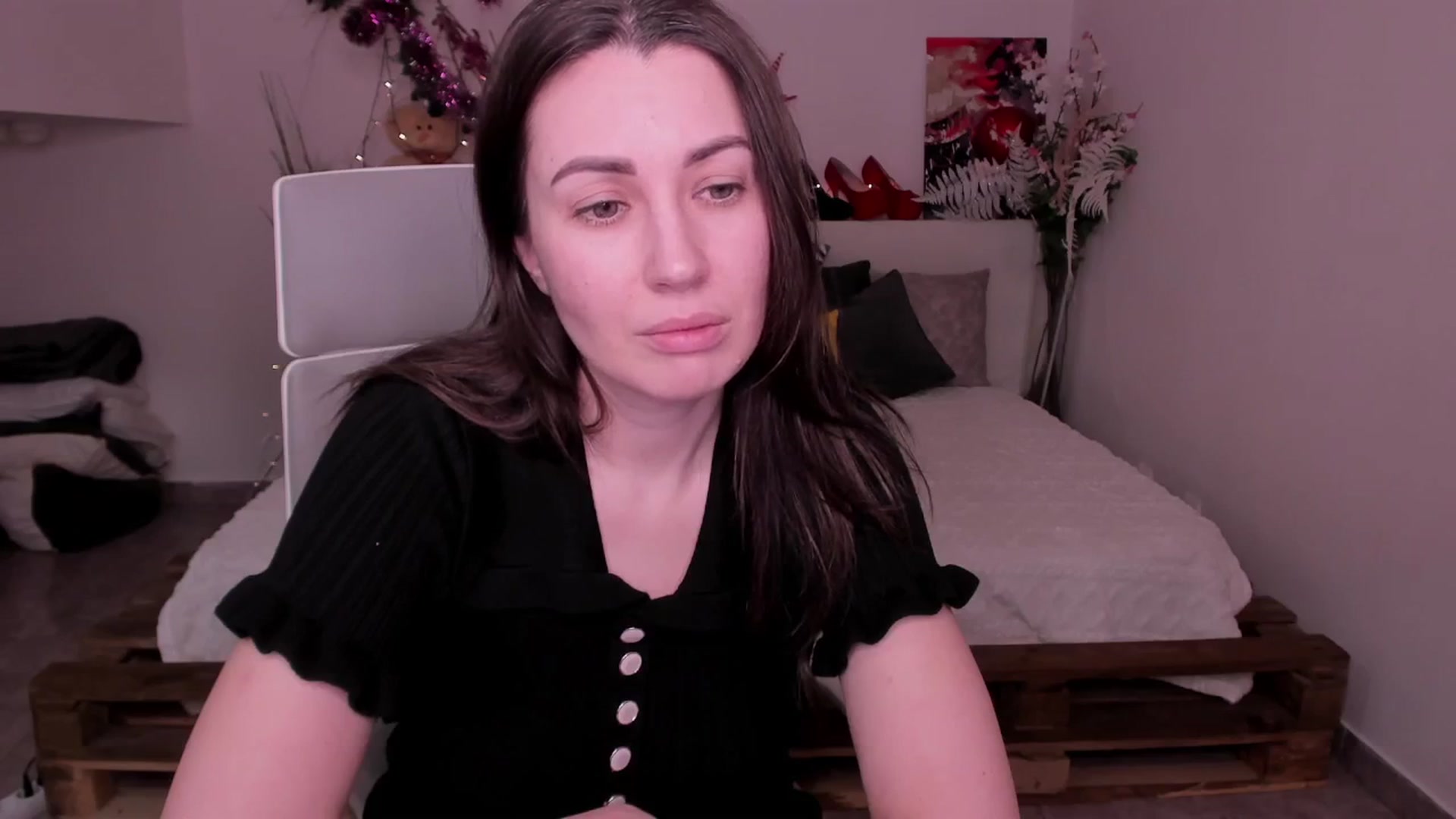 Gallery image thumbnail from MonikKing78's myfreecams stream on, 01/10/2026, 18:50 image 9 of 20