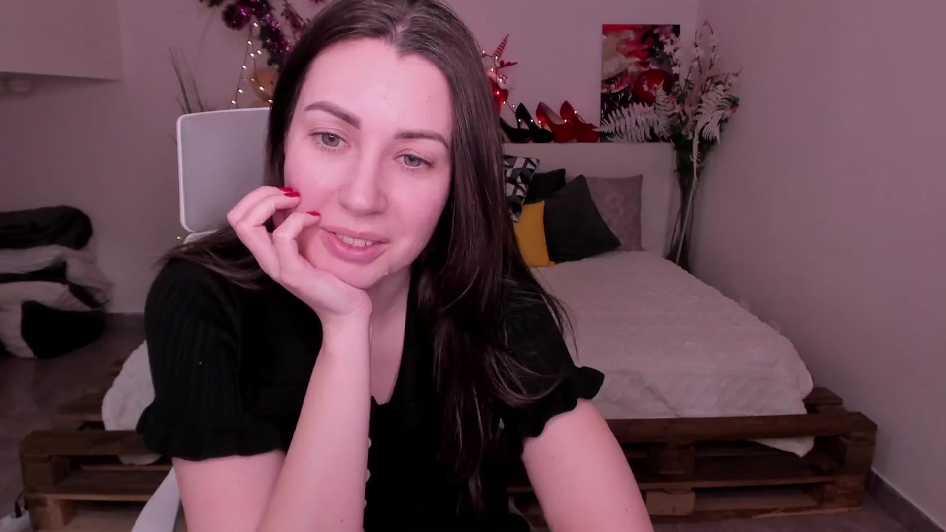 Gallery image thumbnail from MonikKing78's myfreecams stream on, 01/10/2026, 18:50 image 10 of 20