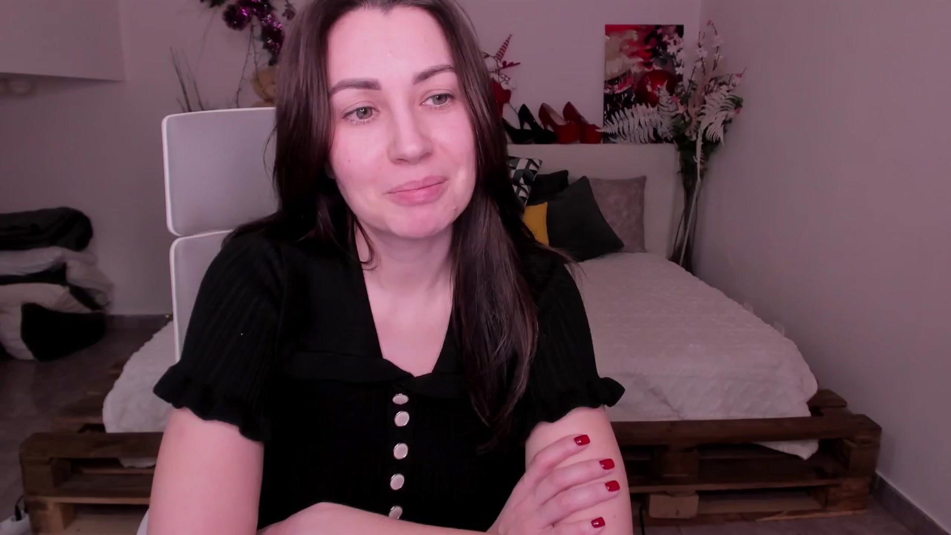 Gallery image thumbnail from MonikKing78's myfreecams stream on, 01/10/2026, 18:50 image 3 of 20