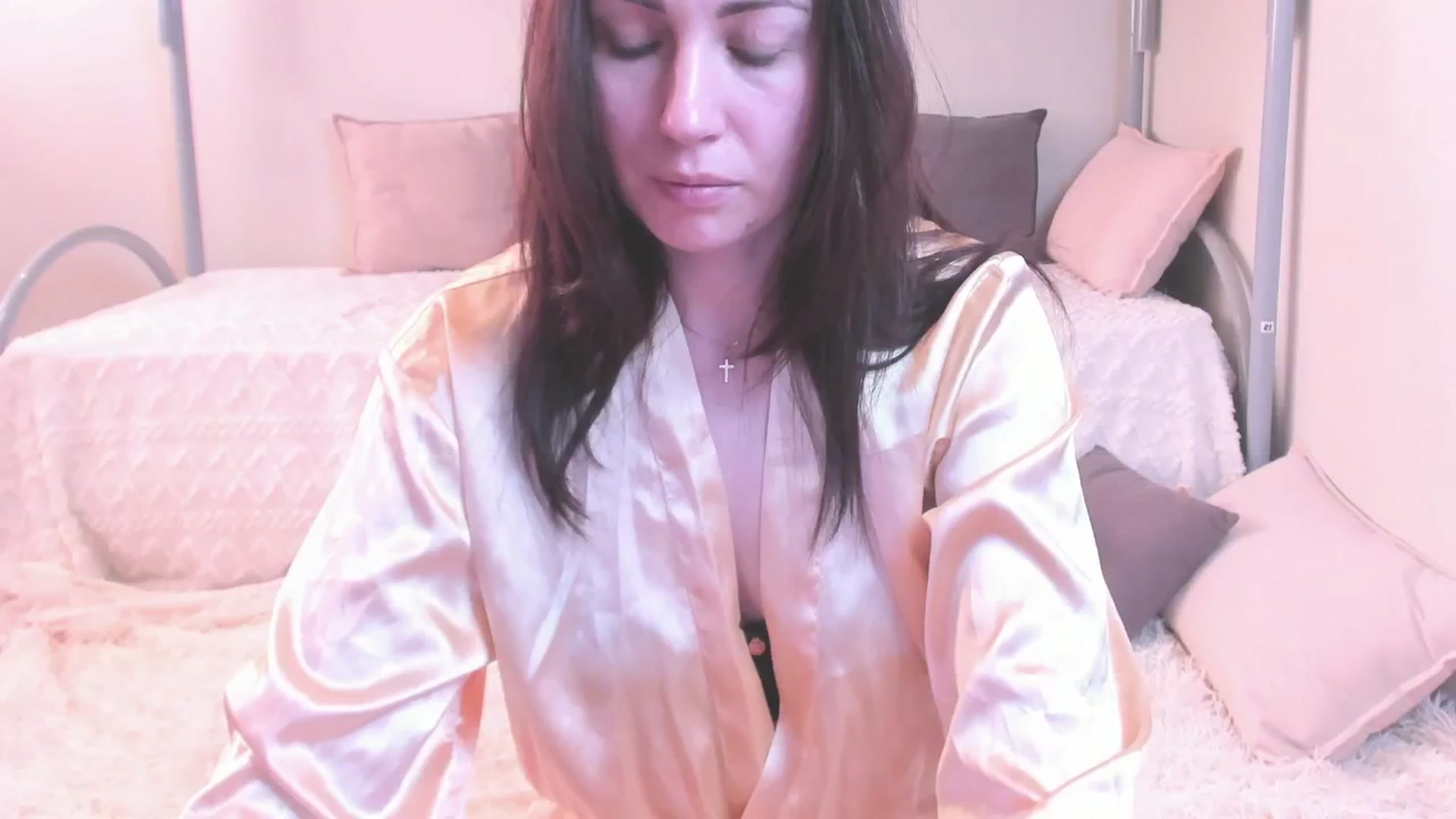 Gallery image thumbnail from MonikKing78's myfreecams stream on, 04/18/2026, 12:00 image 20 of 20
