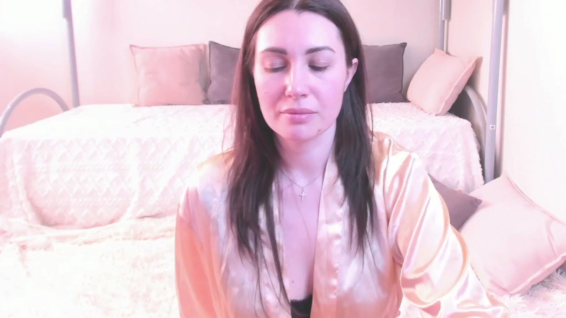 Gallery image thumbnail from MonikKing78's myfreecams stream on, 04/18/2026, 12:00 image 12 of 20