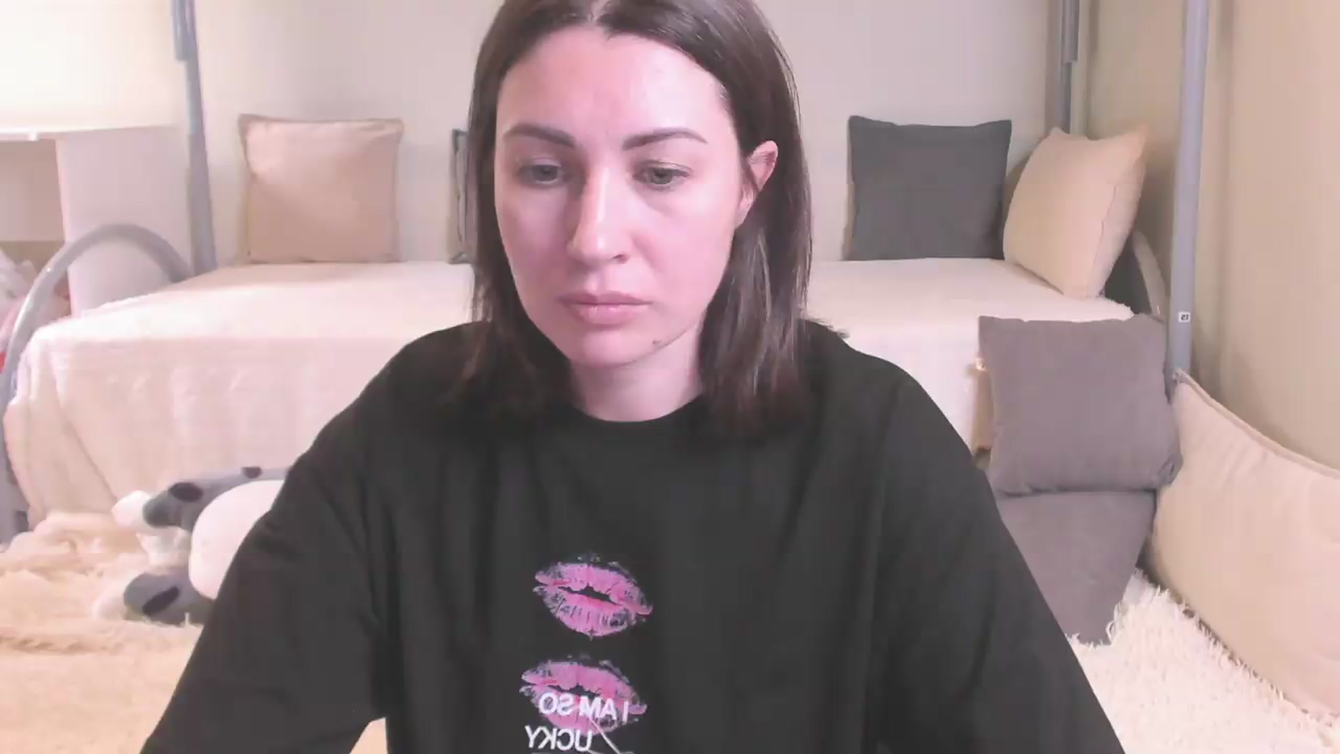 Gallery image thumbnail from MonikKing78's myfreecams stream on, 05/23/2026, 09:23 image 1 of 20