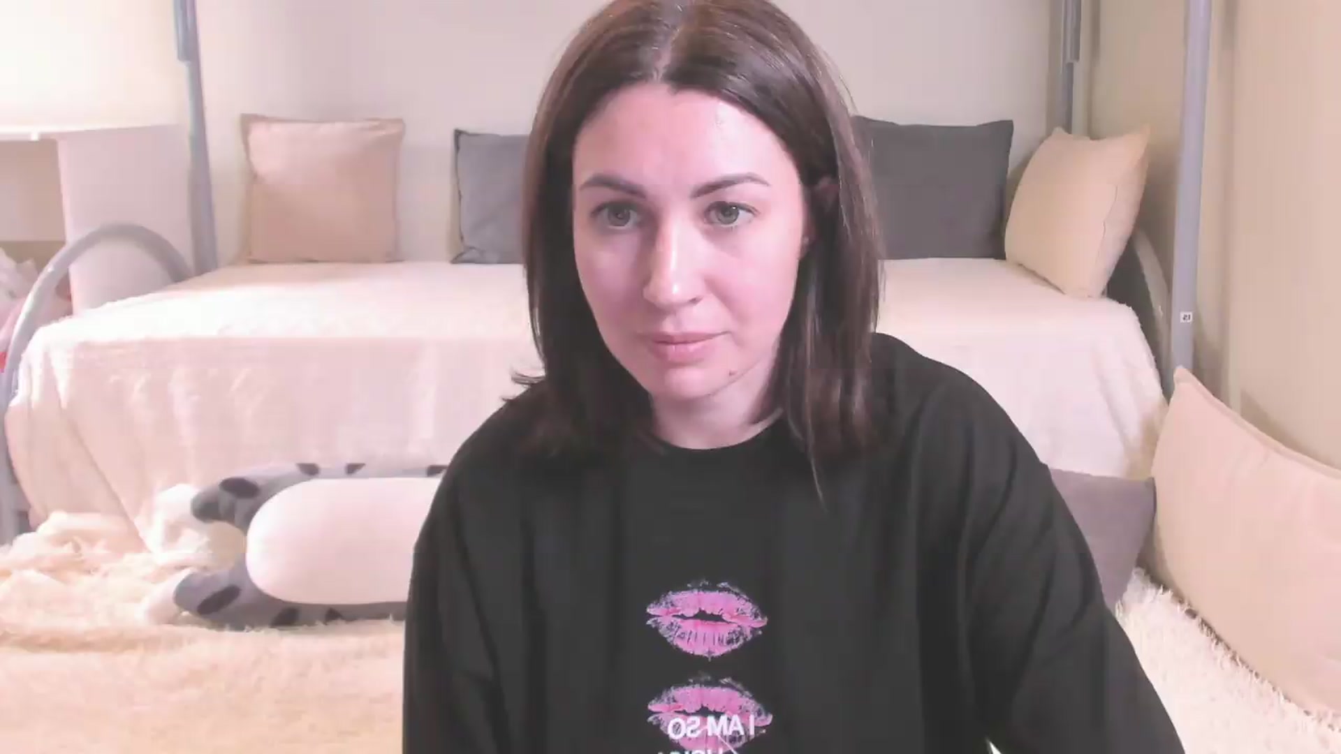 Gallery image thumbnail from MonikKing78's myfreecams stream on, 05/23/2026, 09:23 image 16 of 20
