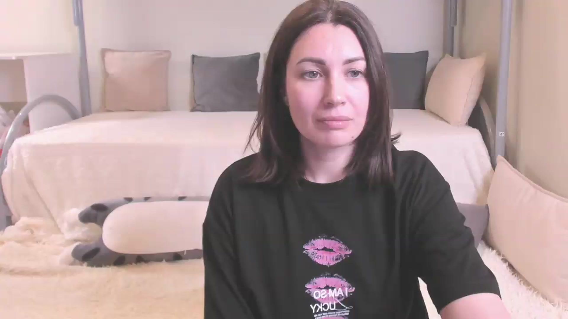Gallery image thumbnail from MonikKing78's myfreecams stream on, 05/23/2026, 10:41 image 12 of 20