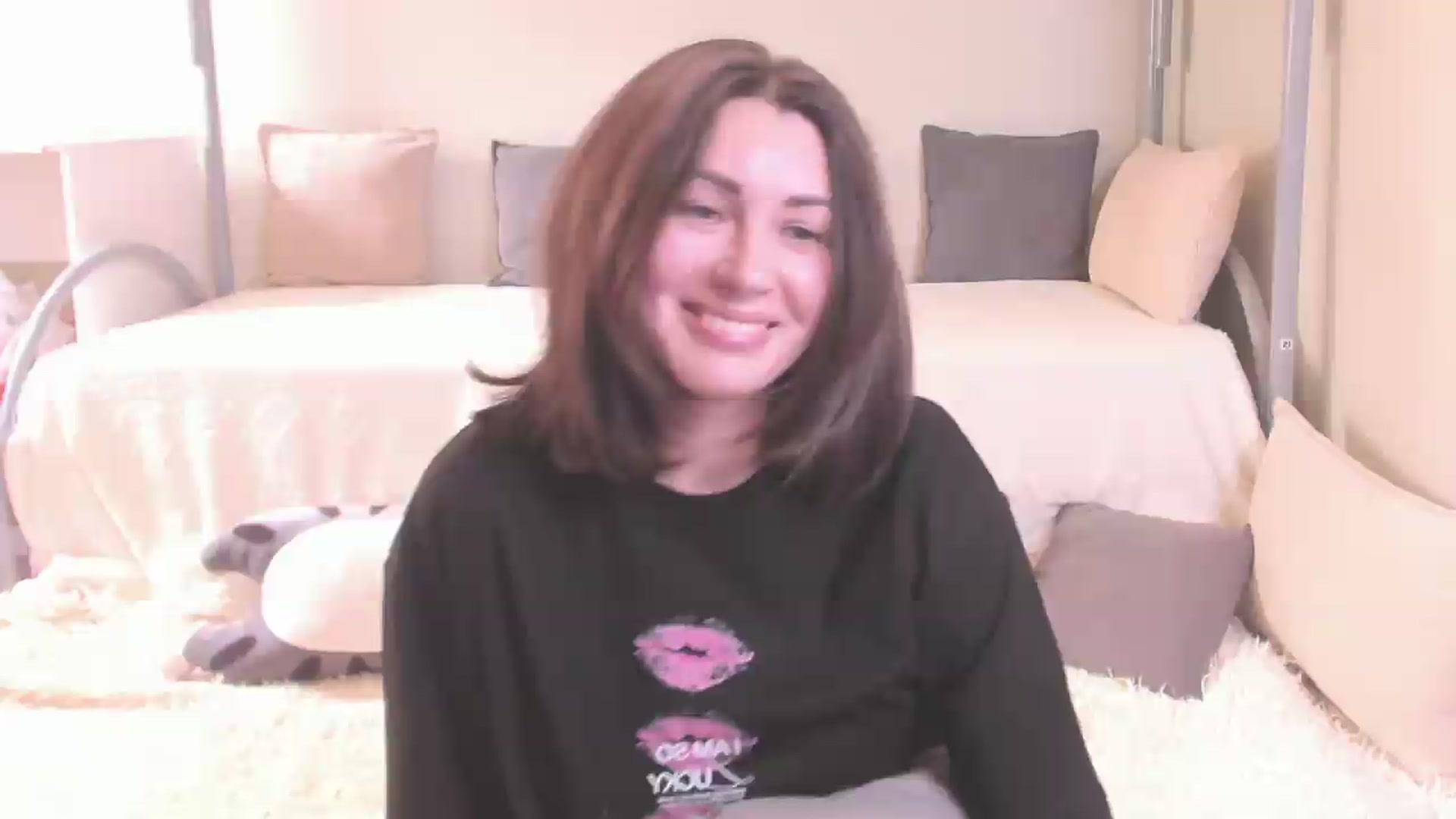 Gallery image thumbnail from MonikKing78's myfreecams stream on, 05/23/2026, 10:41 image 6 of 20