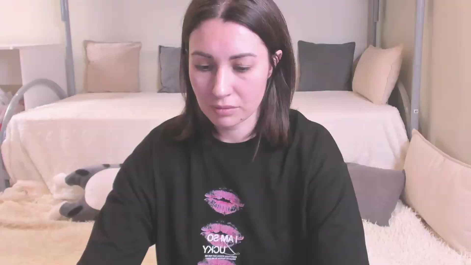 Gallery image thumbnail from MonikKing78's myfreecams stream on, 05/23/2026, 10:41 image 18 of 20