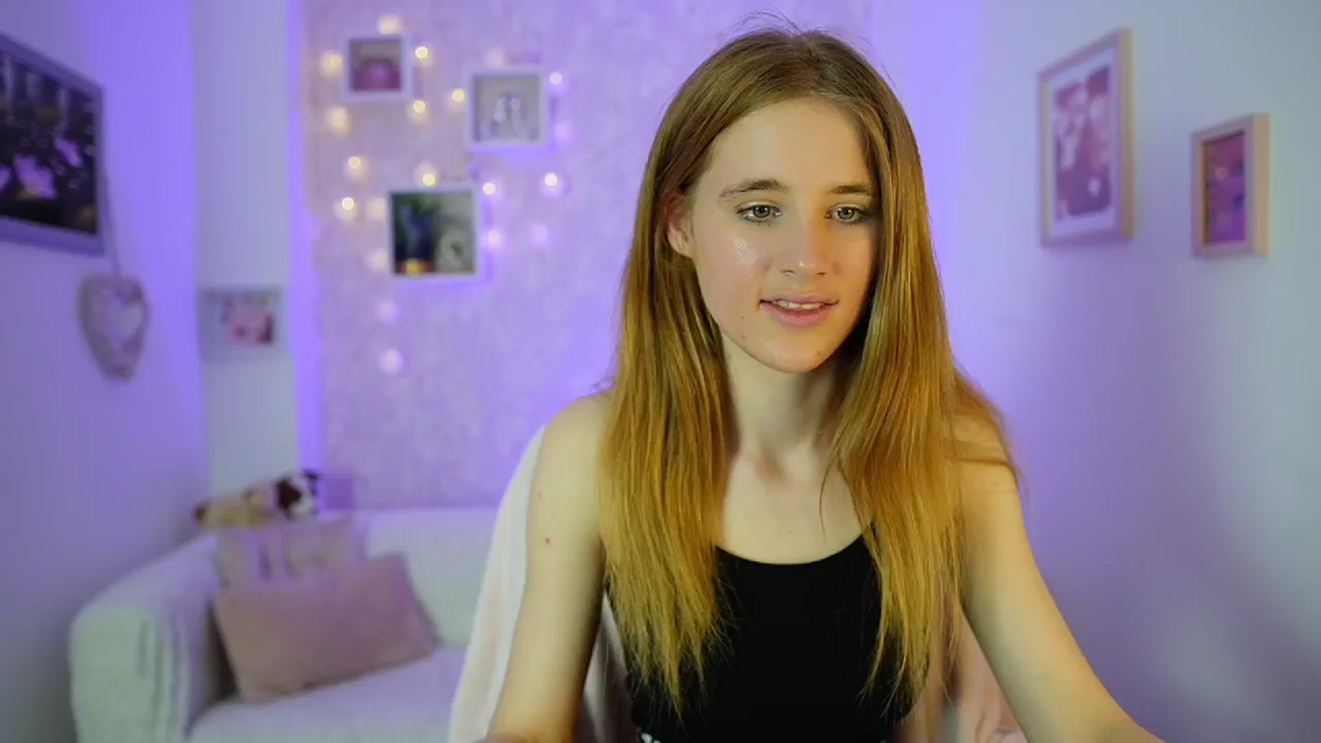 Gallery image thumbnail from Monika_Dee's myfreecams stream on, 06/01/2024, 16:23 image 8 of 20