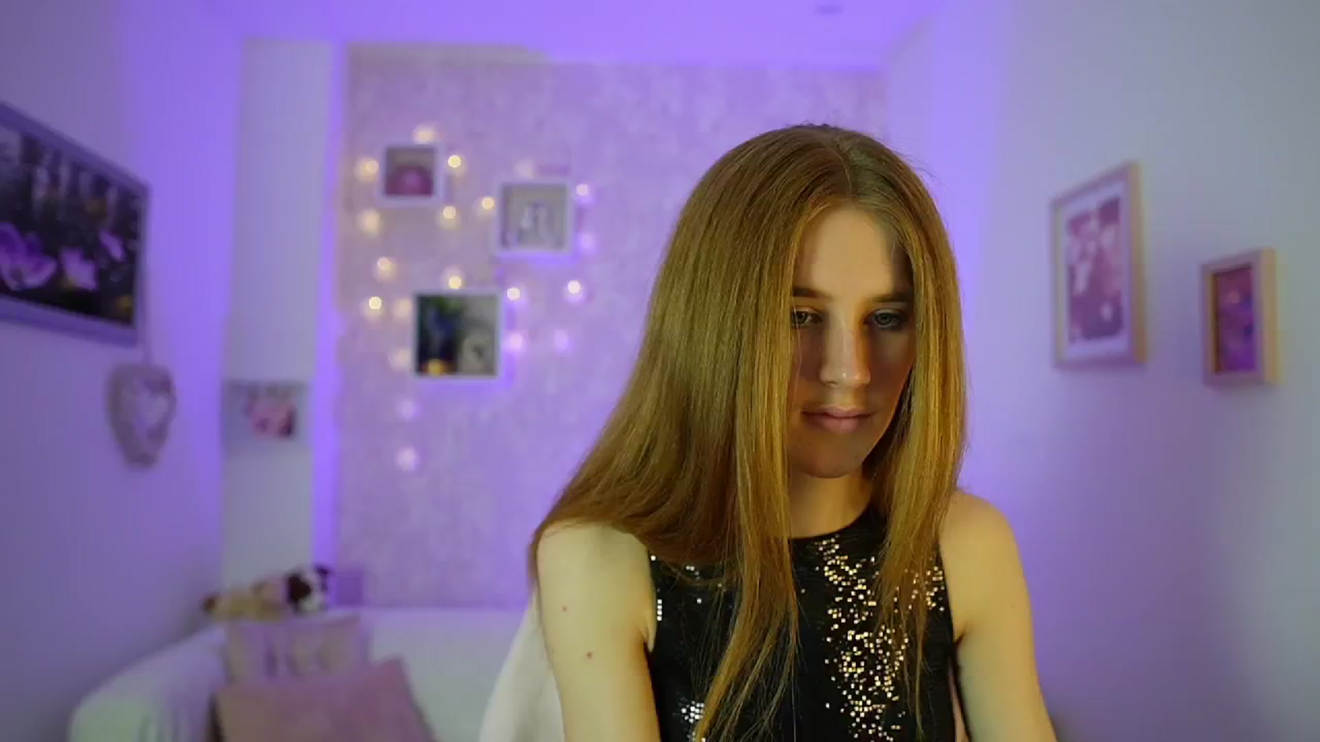 Gallery image thumbnail from Monika_Dee's myfreecams stream on, 06/02/2024, 12:59 image 9 of 20