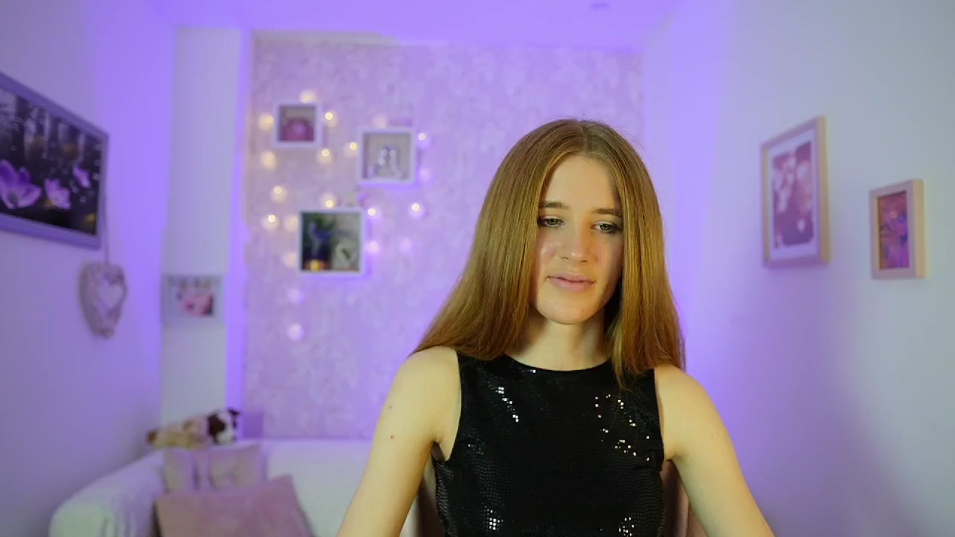Gallery image thumbnail from Monika_Dee's myfreecams stream on, 06/02/2024, 12:59 image 10 of 20