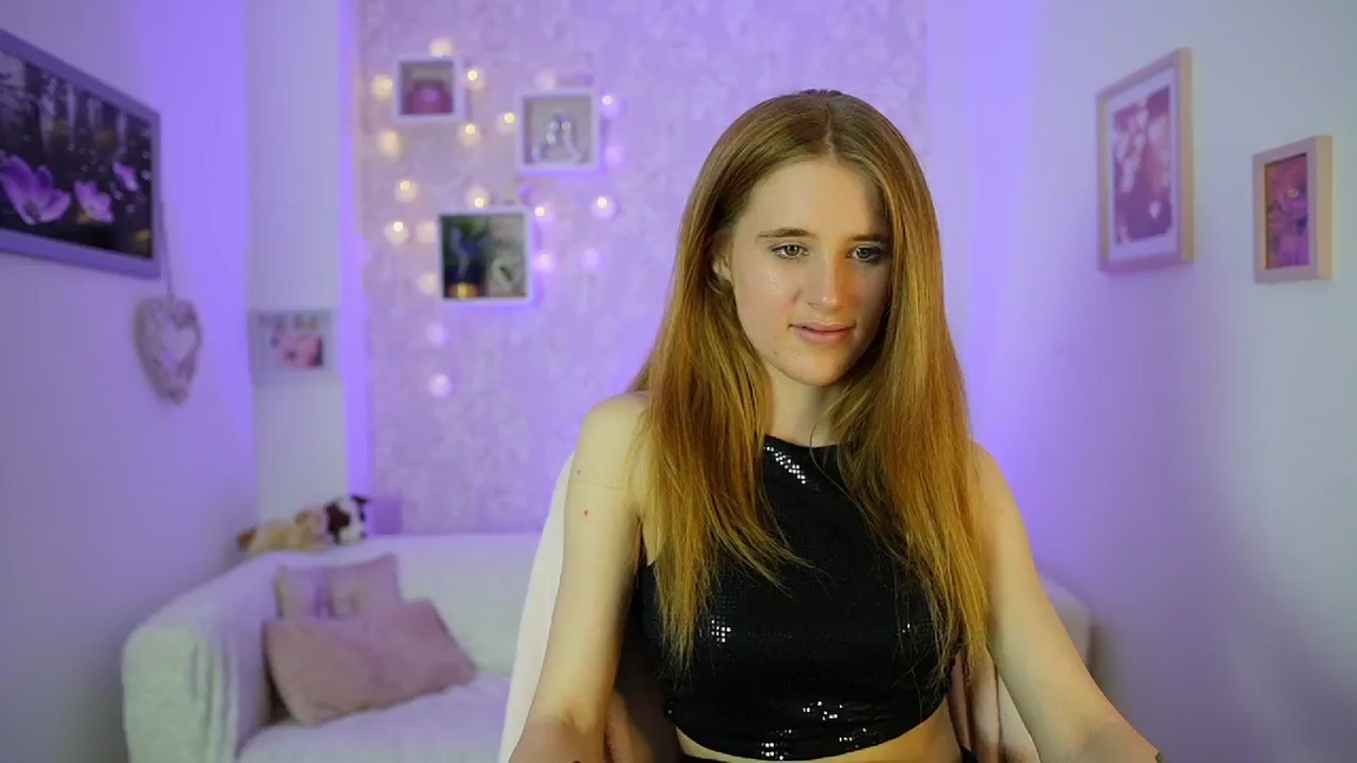 Gallery image thumbnail from Monika_Dee's myfreecams stream on, 06/02/2024, 15:27 image 2 of 20