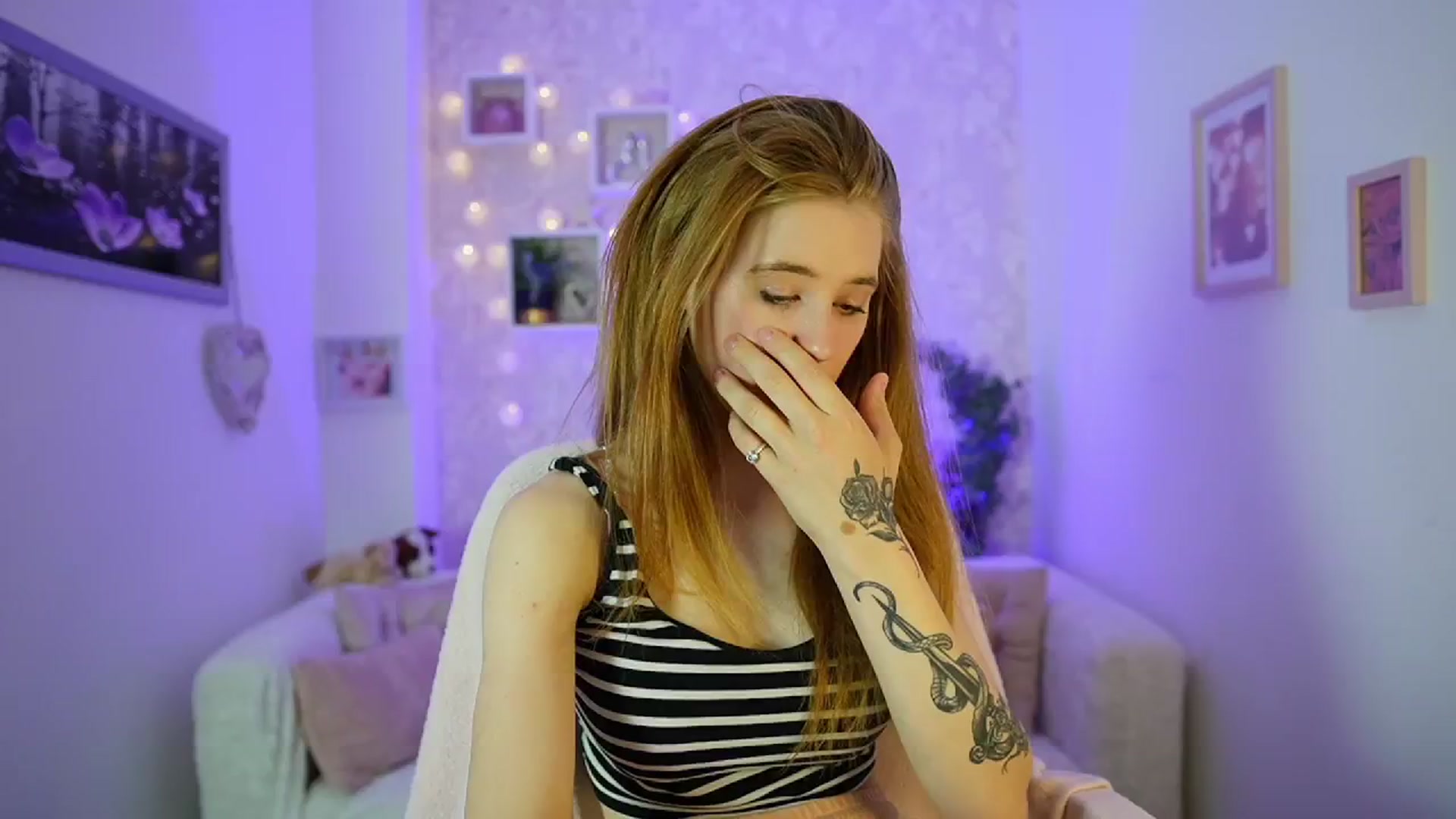 Gallery image thumbnail from Monika_Dee's myfreecams stream on, 06/05/2024, 16:39 image 9 of 20