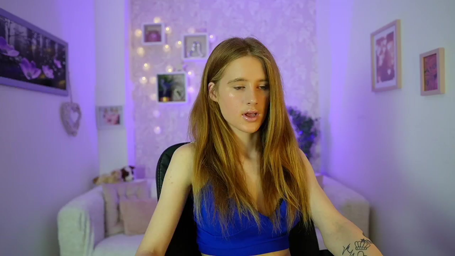 Gallery image thumbnail from Monika_Dee's myfreecams stream on, 06/11/2024, 14:02 image 11 of 20