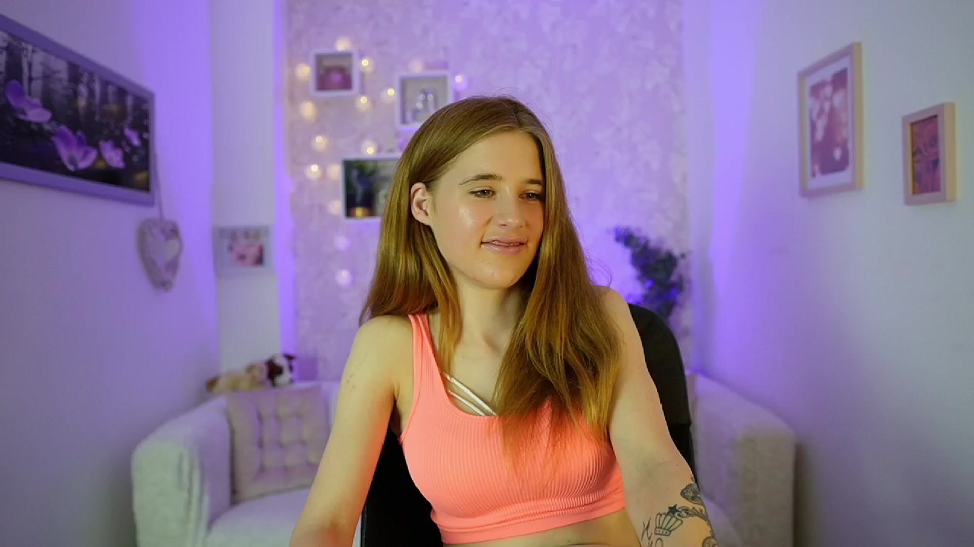 Gallery image thumbnail from Monika_Dee's myfreecams stream on, 06/12/2024, 13:38 image 16 of 20