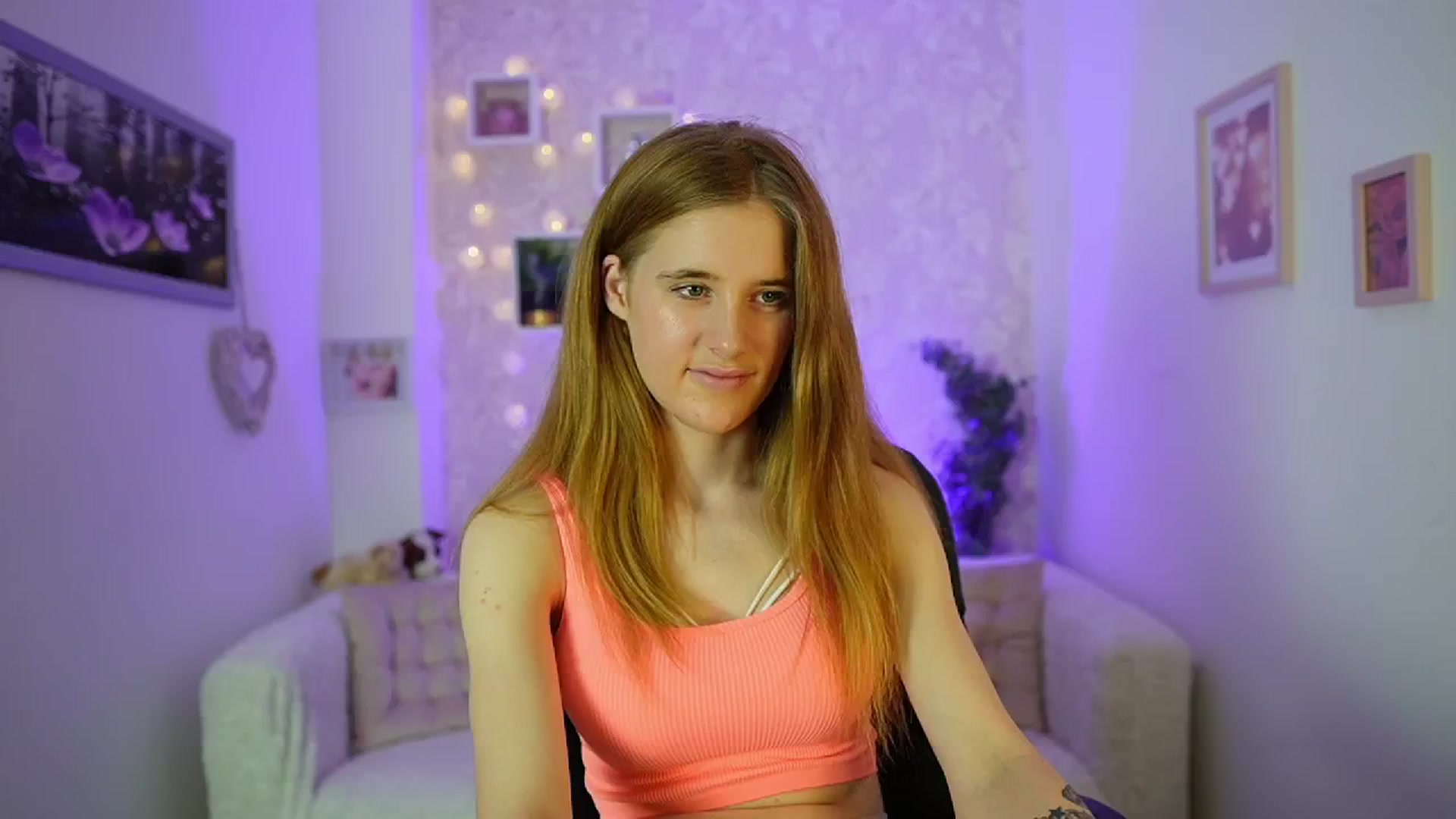 Gallery image thumbnail from Monika_Dee's myfreecams stream on, 06/12/2024, 14:34 image 11 of 20