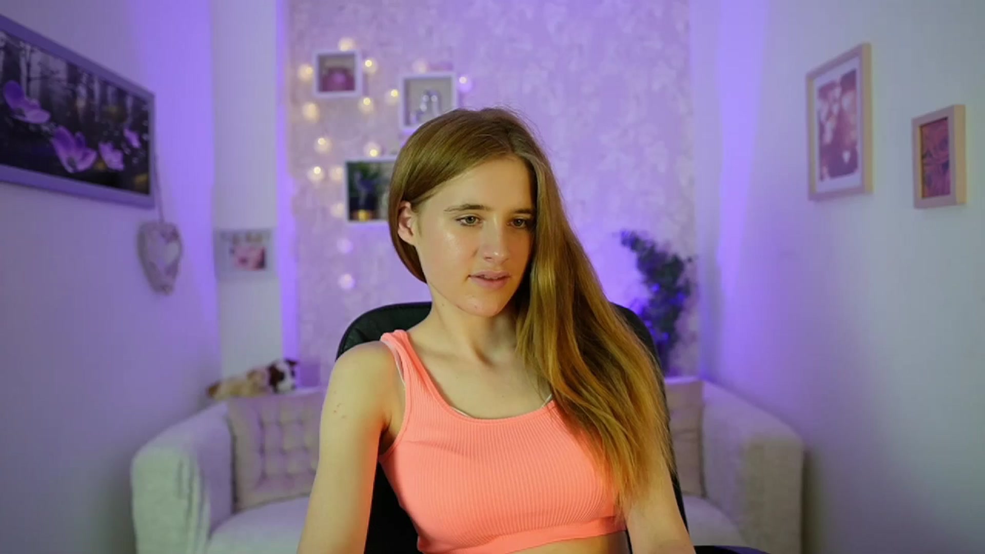 Gallery image thumbnail from Monika_Dee's myfreecams stream on, 06/12/2024, 16:09 image 4 of 20