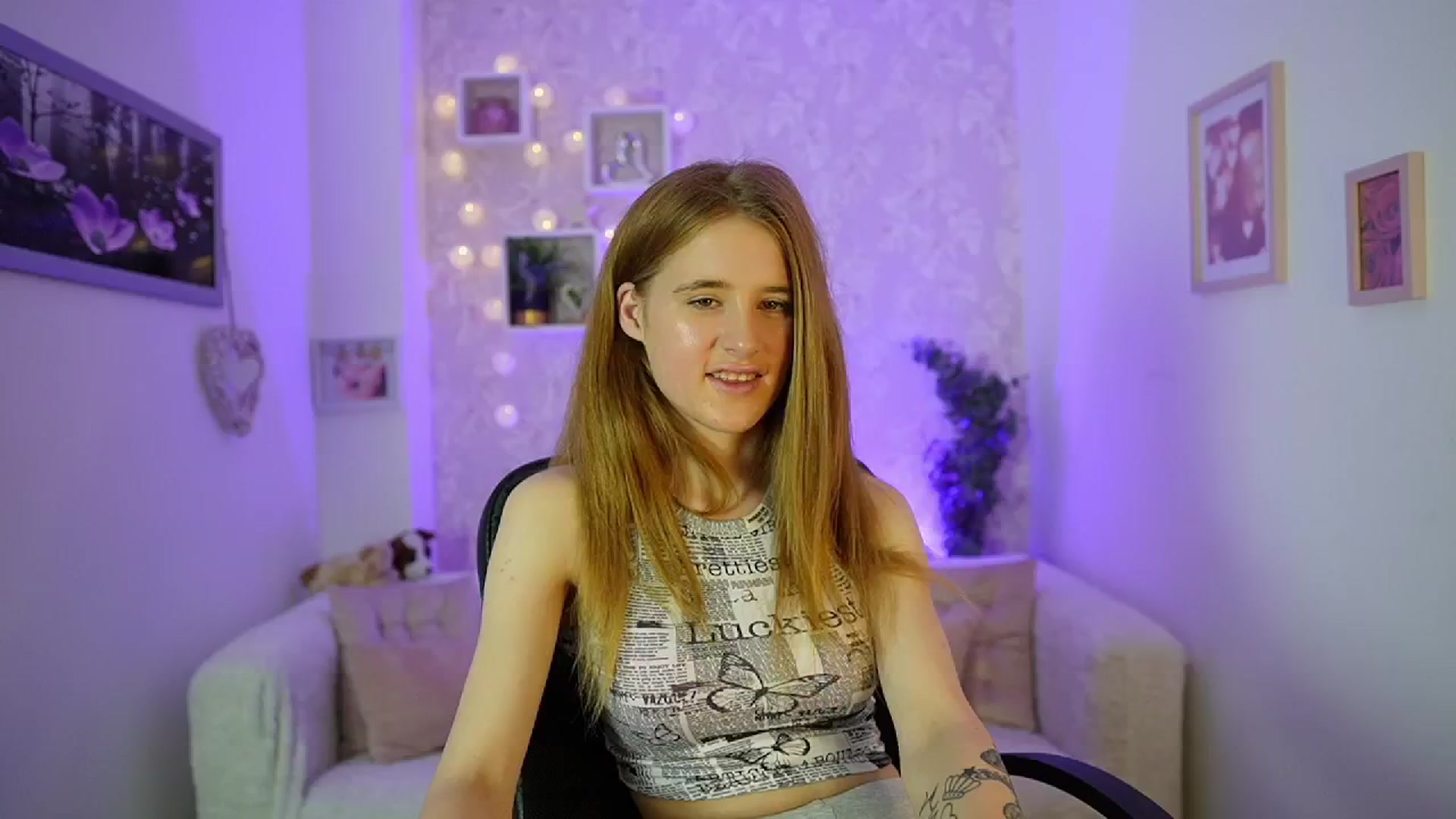 Gallery image thumbnail from Monika_Dee's myfreecams stream on, 06/13/2024, 14:21 image 8 of 20