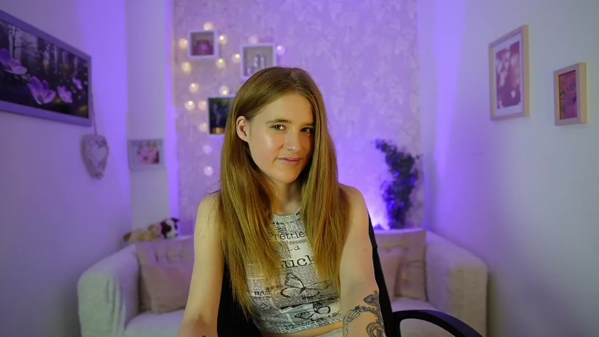 Gallery image thumbnail from Monika_Dee's myfreecams stream on, 06/13/2024, 14:21 image 12 of 20
