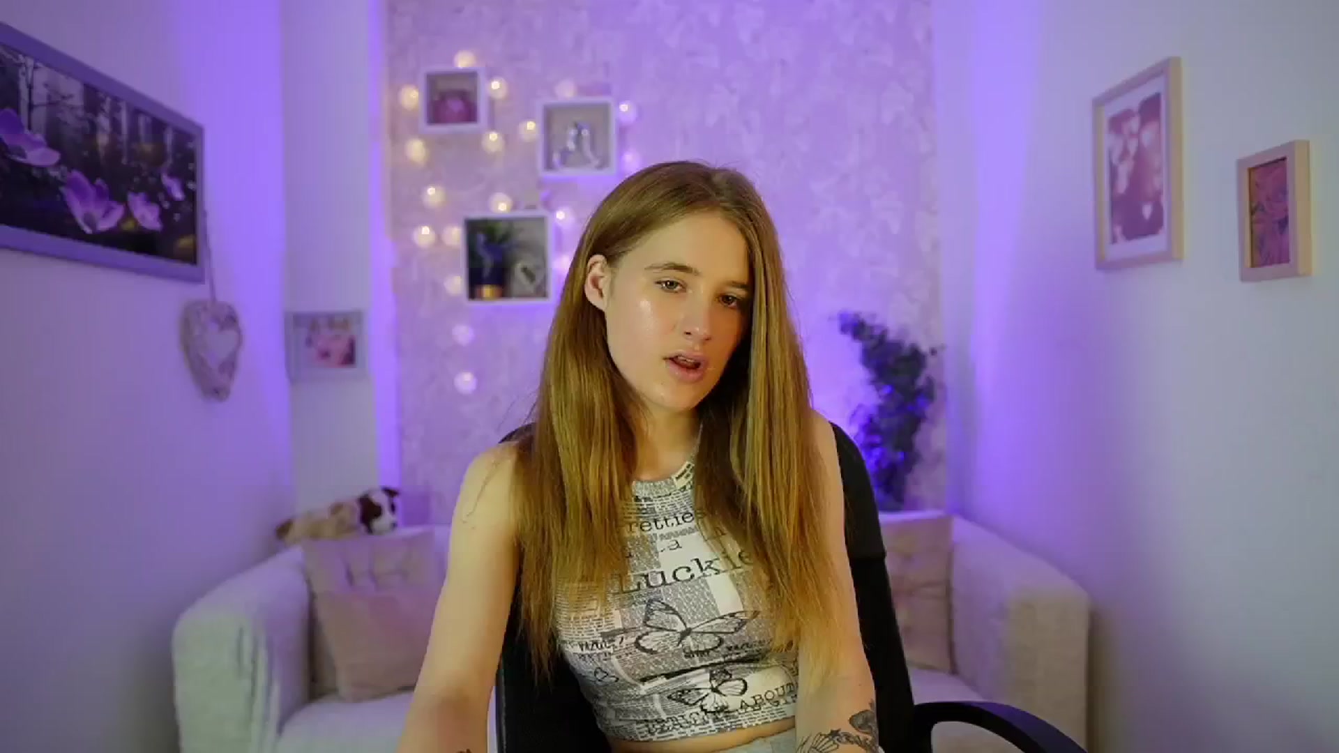 Gallery image thumbnail from Monika_Dee's myfreecams stream on, 06/13/2024, 14:21 image 14 of 20