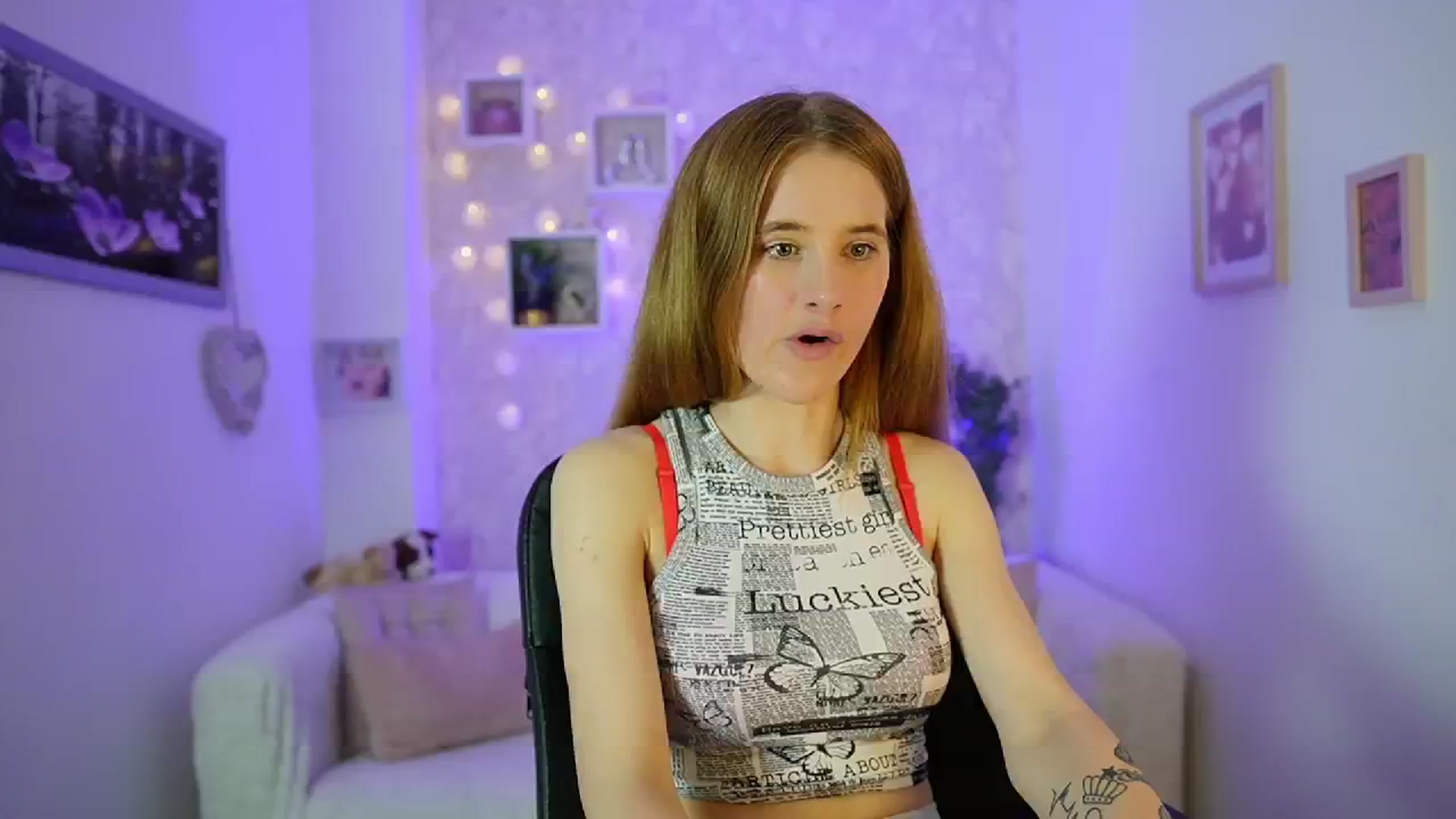 Gallery image thumbnail from Monika_Dee's myfreecams stream on, 06/13/2024, 15:28 image 16 of 20