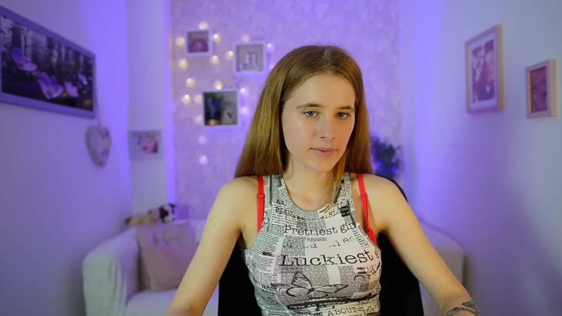 Gallery image thumbnail from Monika_Dee's myfreecams stream on, 06/13/2024, 16:31 image 13 of 20