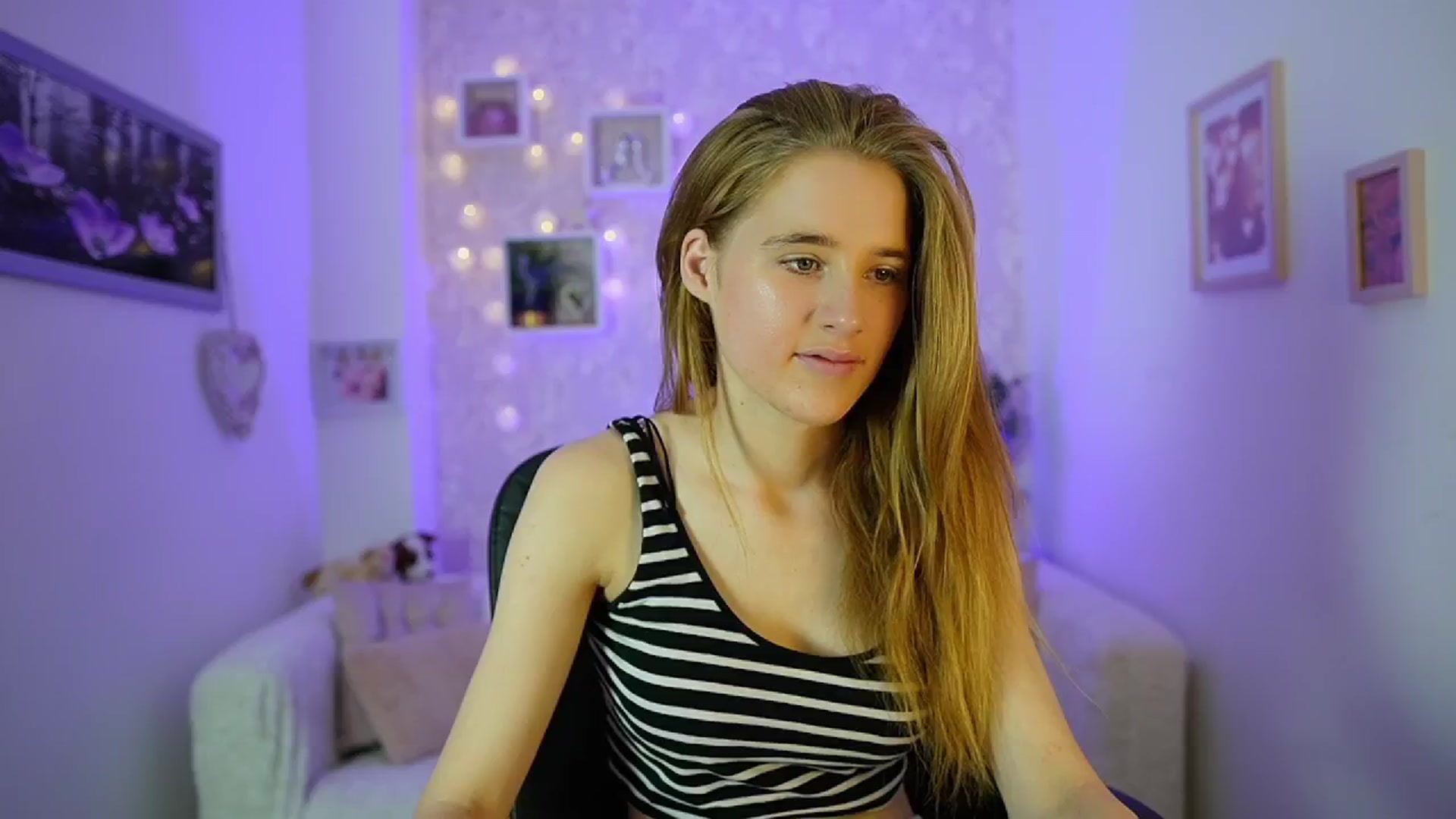 Gallery image thumbnail from Monika_Dee's myfreecams stream on, 06/17/2024, 14:45 image 1 of 20