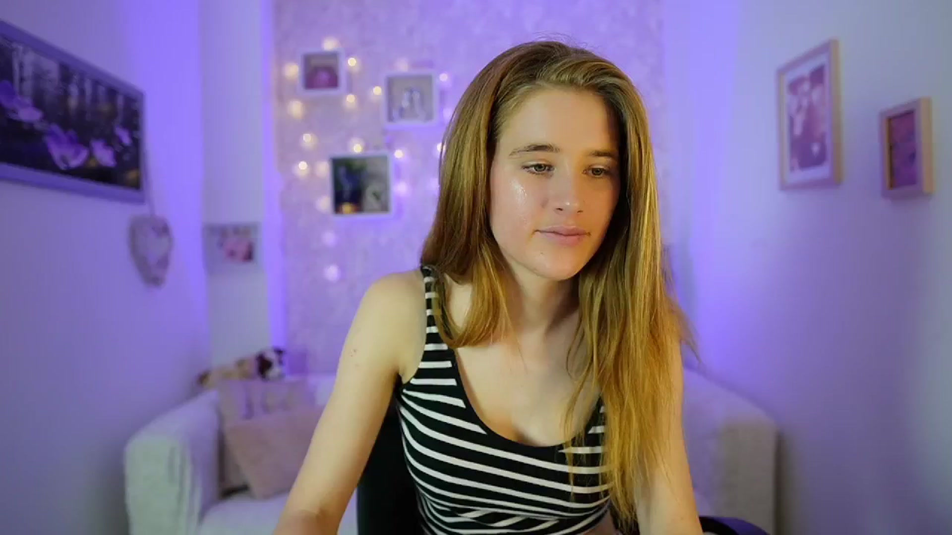 Gallery image thumbnail from Monika_Dee's myfreecams stream on, 06/17/2024, 14:45 image 17 of 20