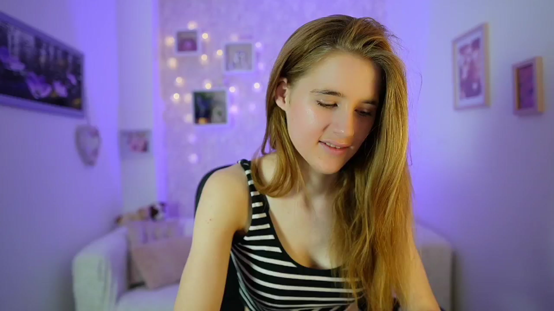 Gallery image thumbnail from Monika_Dee's myfreecams stream on, 06/17/2024, 14:45 image 6 of 20