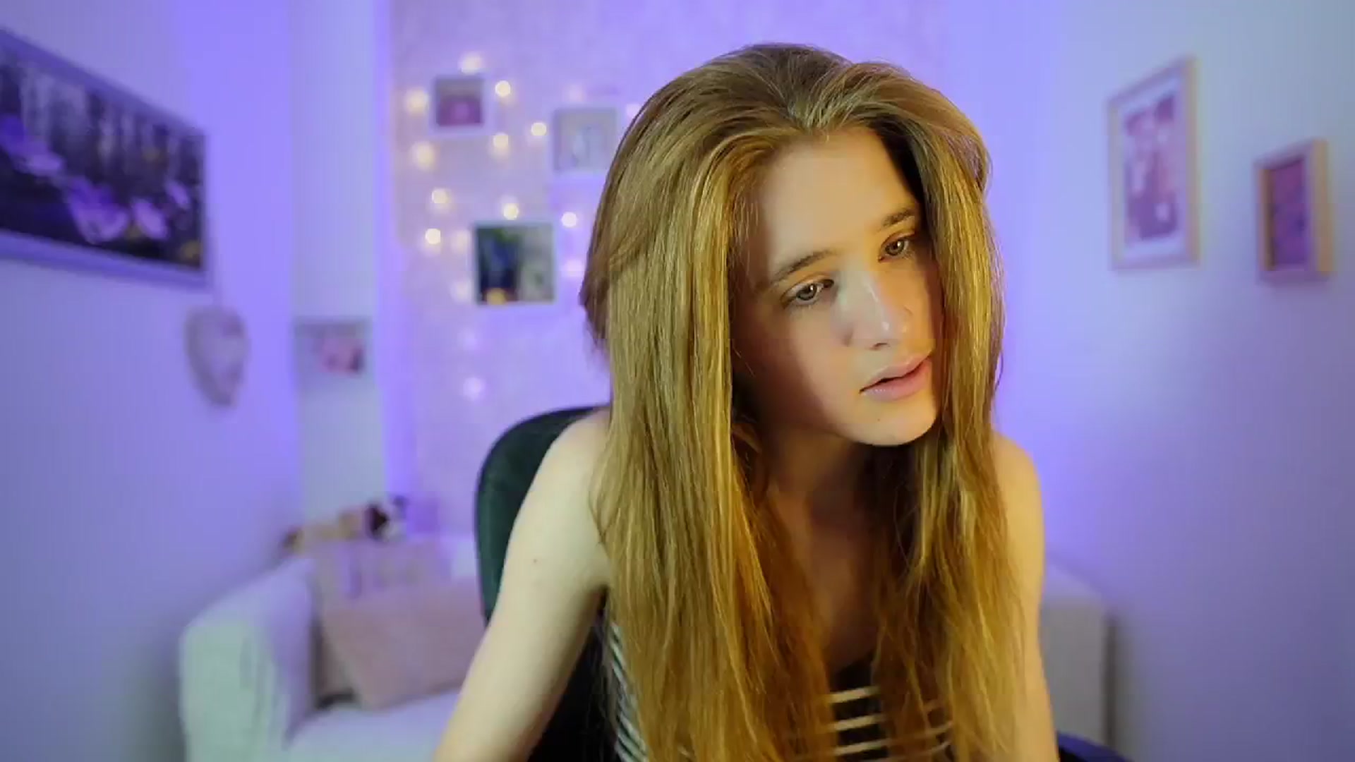 Gallery image thumbnail from Monika_Dee's myfreecams stream on, 06/17/2024, 16:07 image 20 of 20