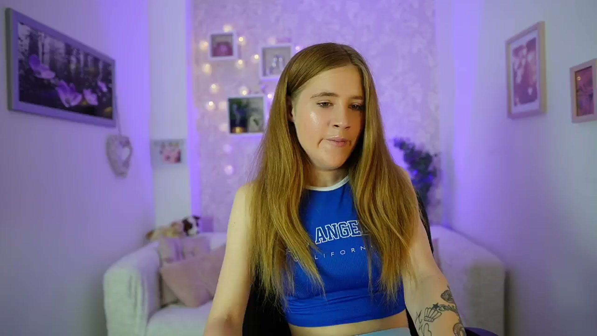 Gallery image thumbnail from Monika_Dee's myfreecams stream on, 06/19/2024, 12:53 image 3 of 20