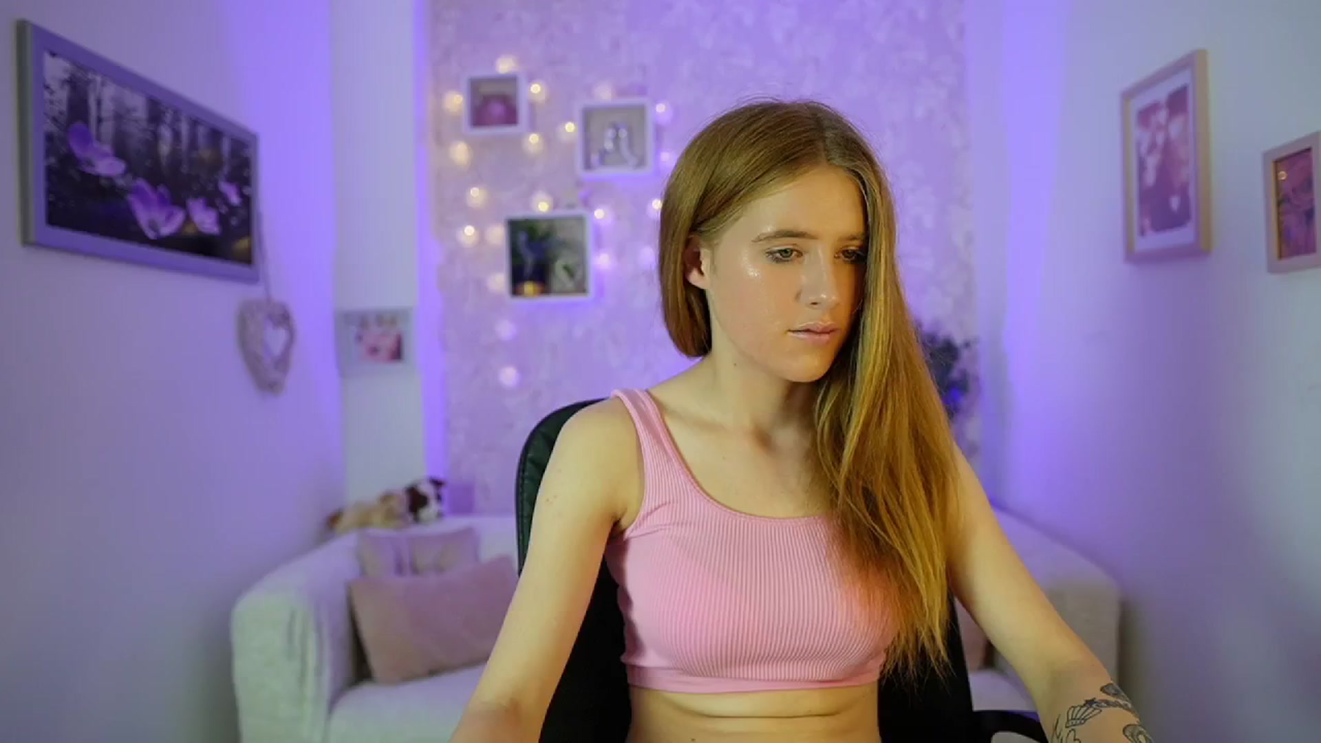 Gallery image thumbnail from Monika_Dee's myfreecams stream on, 06/20/2024, 15:12 image 20 of 20