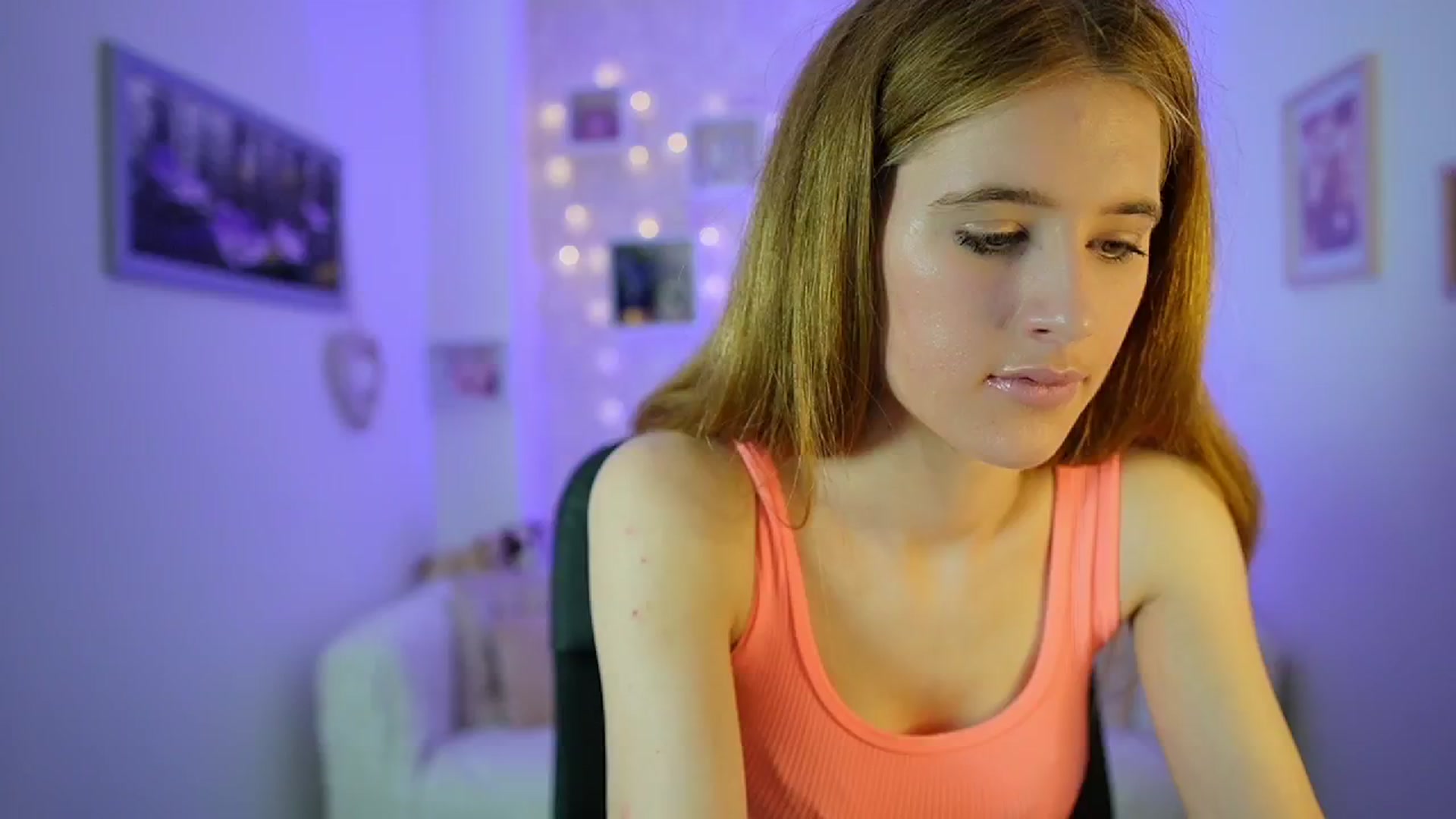 Gallery image thumbnail from Monika_Dee's myfreecams stream on, 06/25/2024, 14:25 image 9 of 20