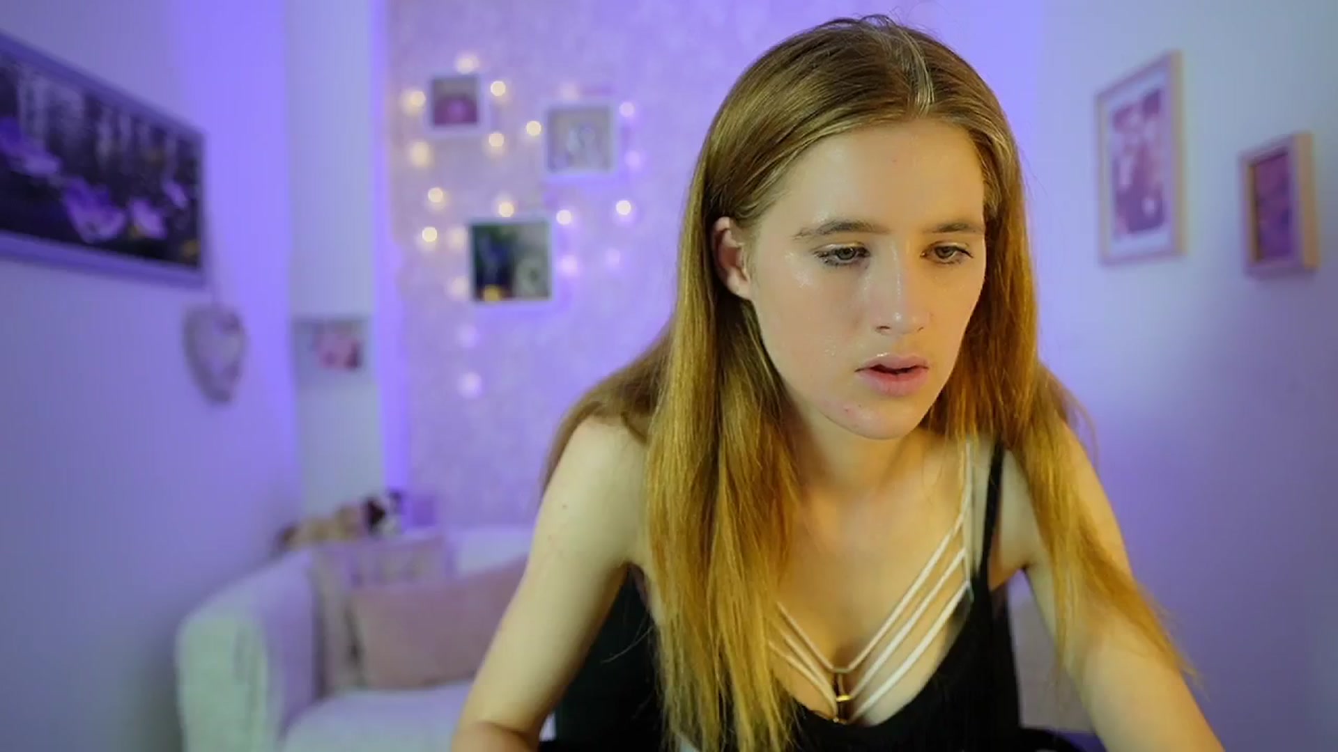 Gallery image thumbnail from Monika_Dee's myfreecams stream on, 06/28/2024, 15:56 image 20 of 20