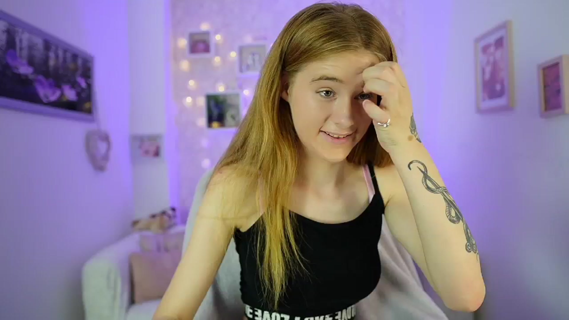 Gallery image thumbnail from Monika_Dee's myfreecams stream on, 07/09/2024, 17:02 image 2 of 20
