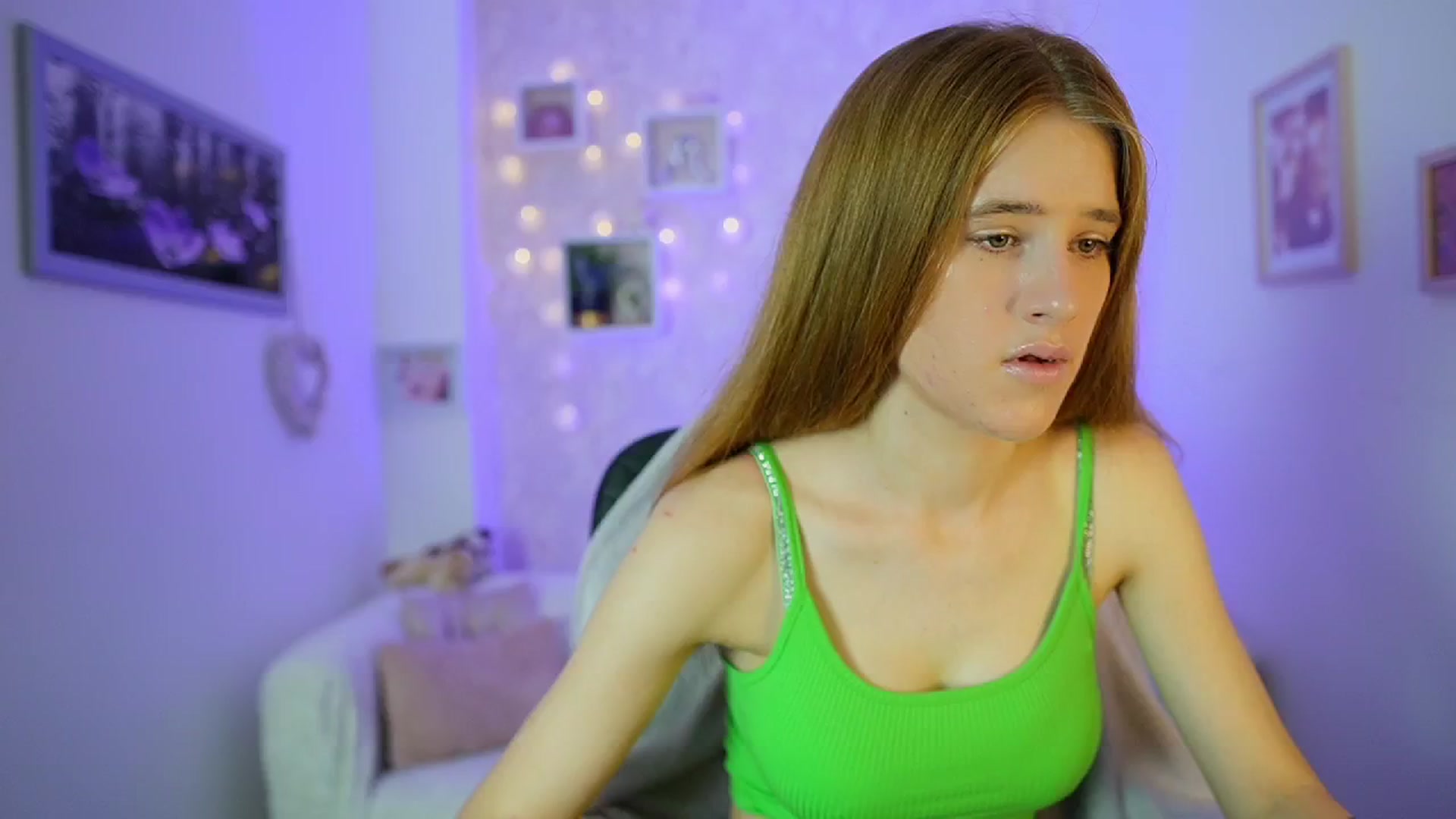 Gallery image thumbnail from Monika_Dee's myfreecams stream on, 07/12/2024, 13:08 image 3 of 20