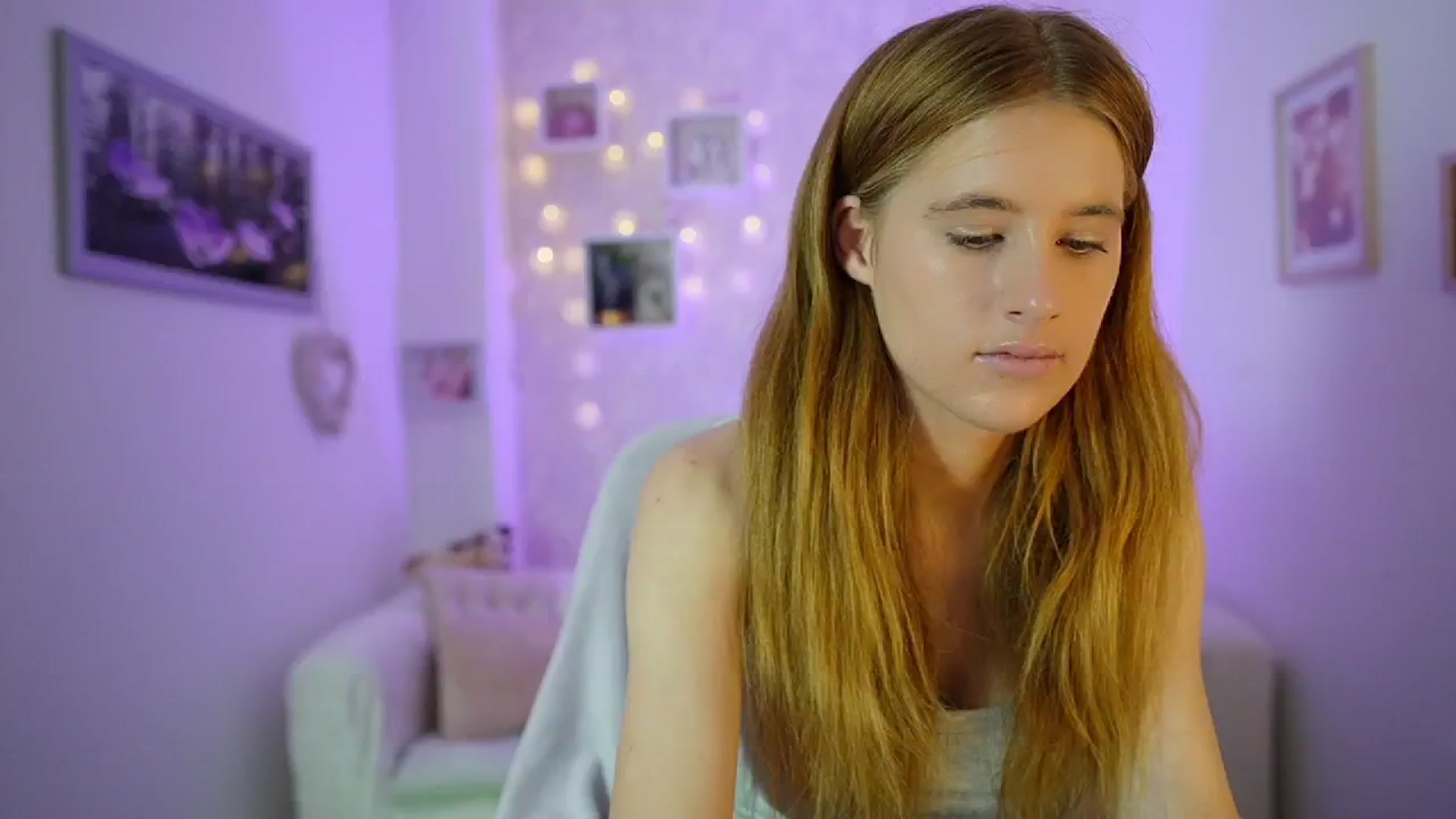 Gallery image thumbnail from Monika_Dee's myfreecams stream on, 07/15/2024, 14:53 image 1 of 20