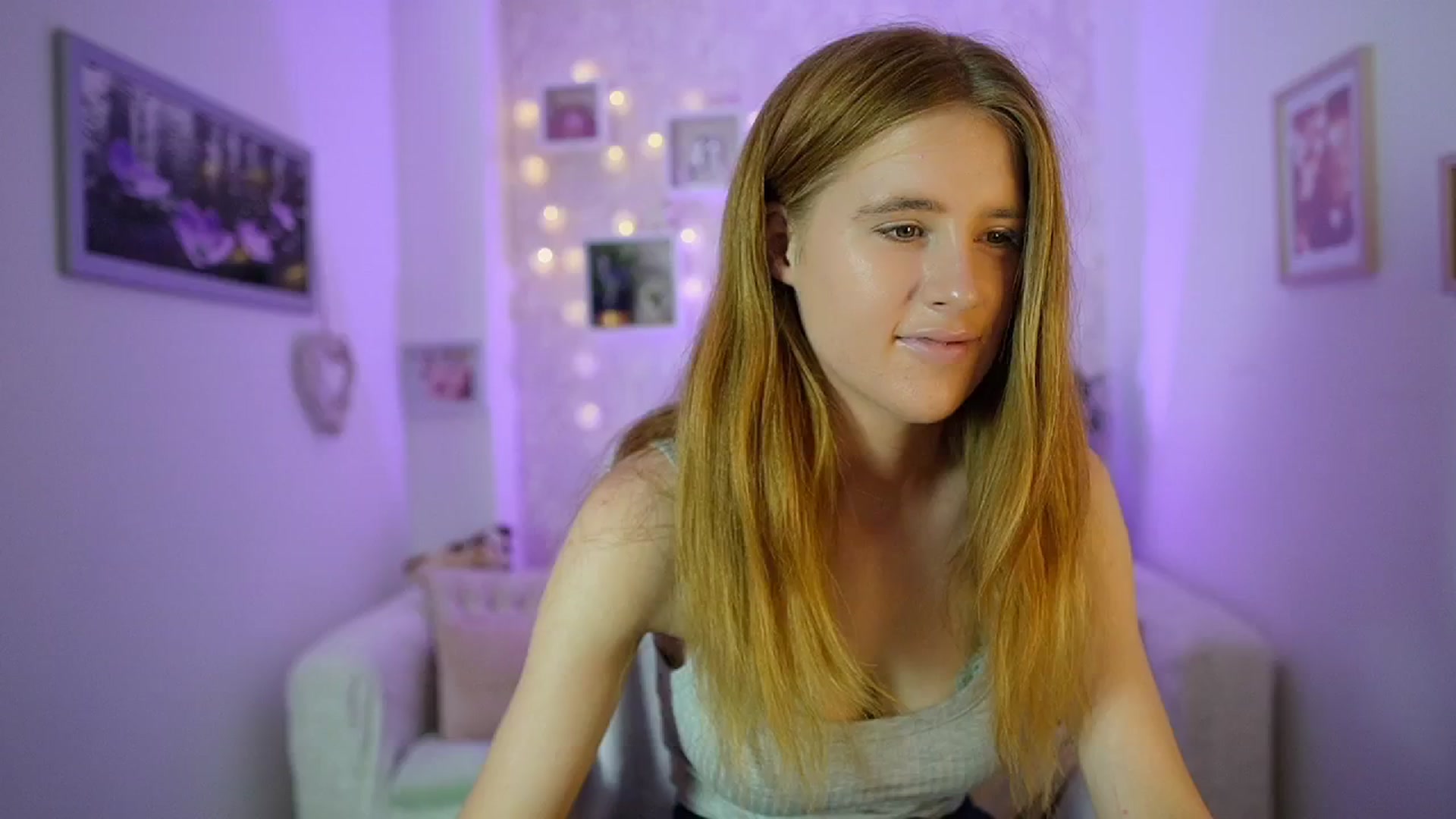 Gallery image thumbnail from Monika_Dee's myfreecams stream on, 07/15/2024, 14:53 image 6 of 20