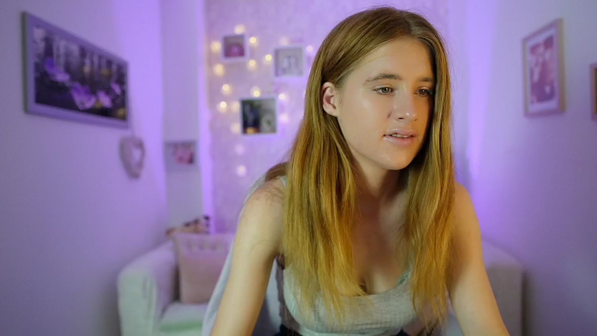 Gallery image thumbnail from Monika_Dee's myfreecams stream on, 07/15/2024, 14:53 image 5 of 20