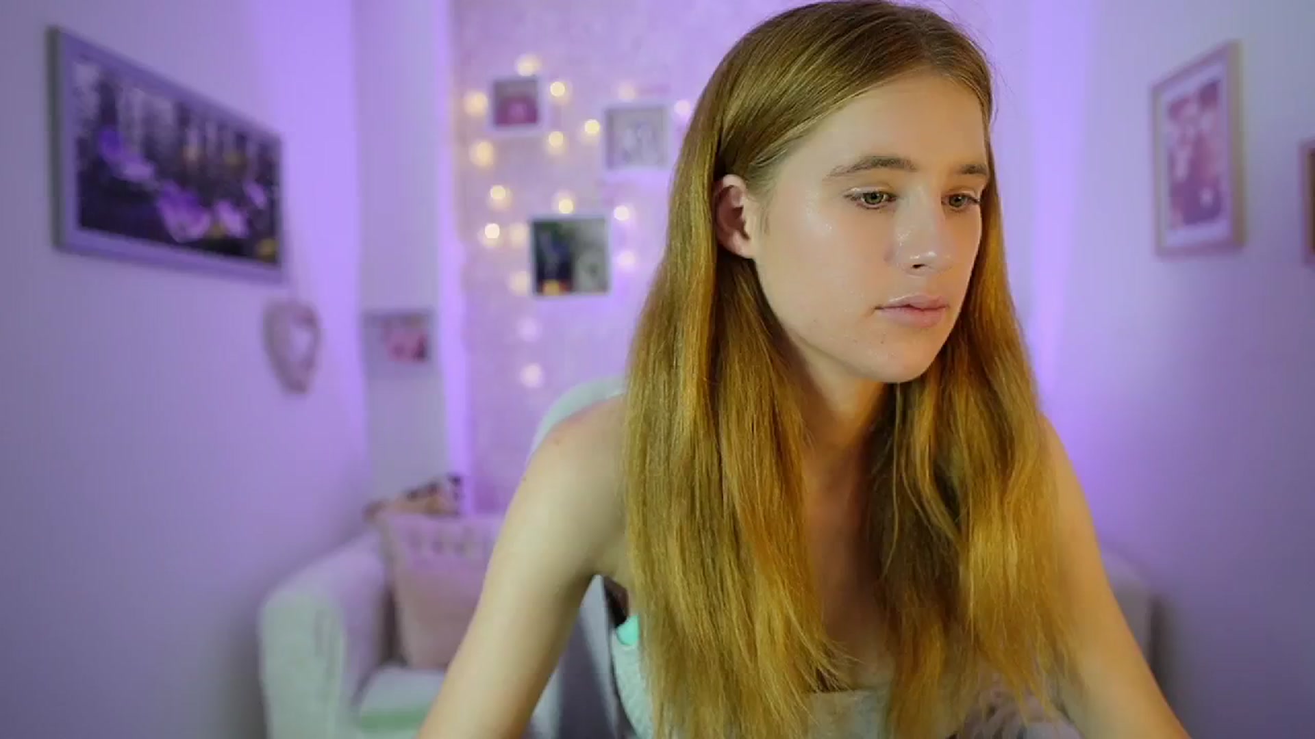 Gallery image thumbnail from Monika_Dee's myfreecams stream on, 07/15/2024, 15:41 image 11 of 20