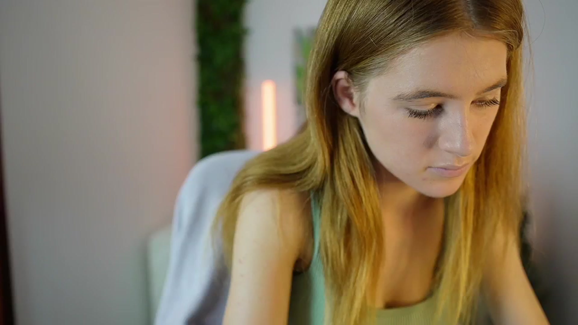 Gallery image thumbnail from Monika_Dee's myfreecams stream on, 07/23/2024, 13:01 image 9 of 20