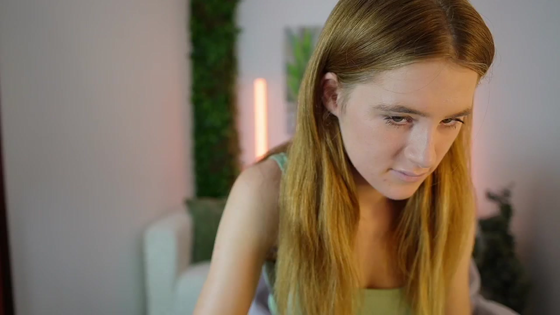 Gallery image thumbnail from Monika_Dee's myfreecams stream on, 07/23/2024, 13:01 image 5 of 20