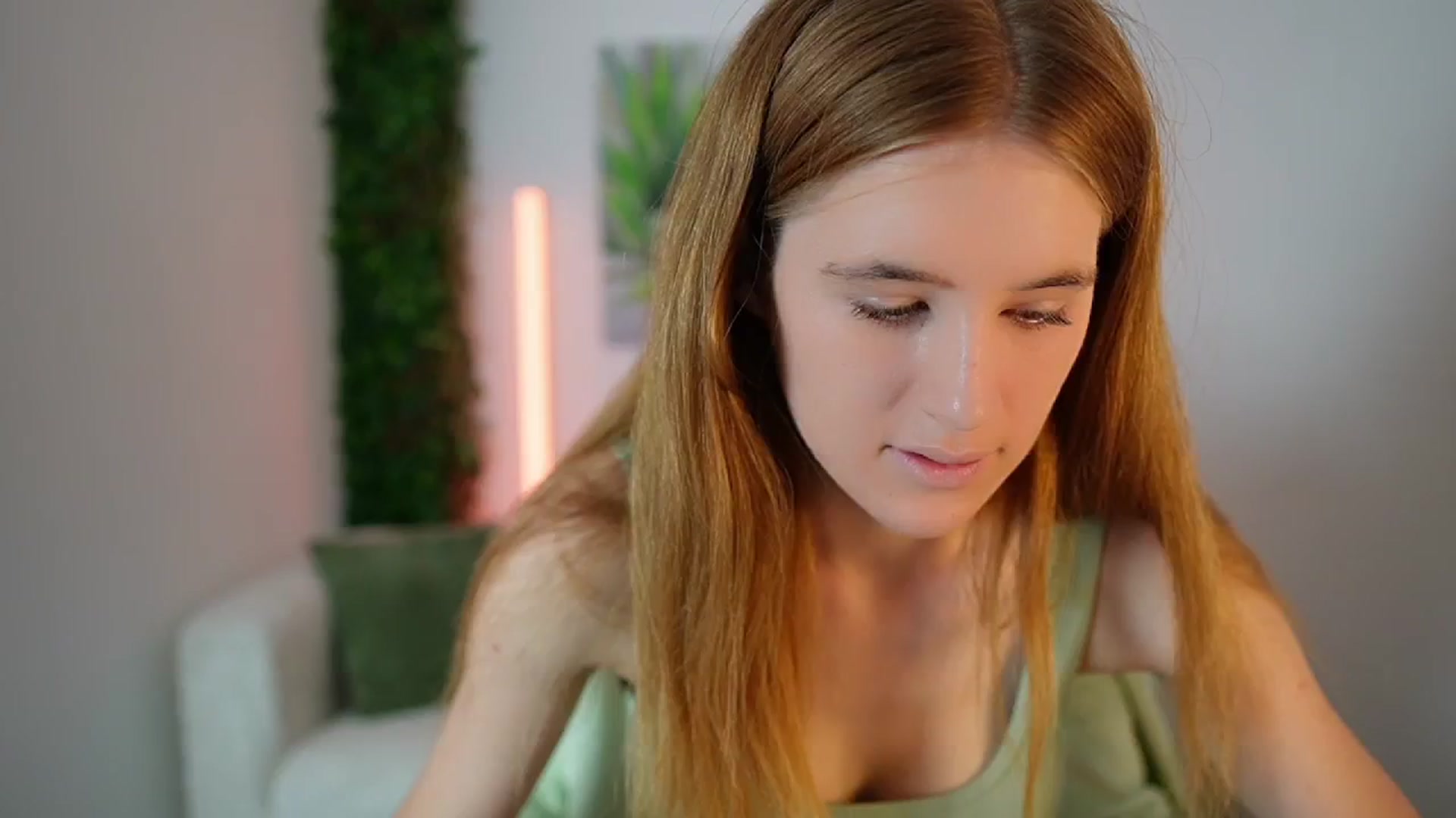 Gallery image thumbnail from Monika_Dee's myfreecams stream on, 07/29/2024, 11:33 image 16 of 20