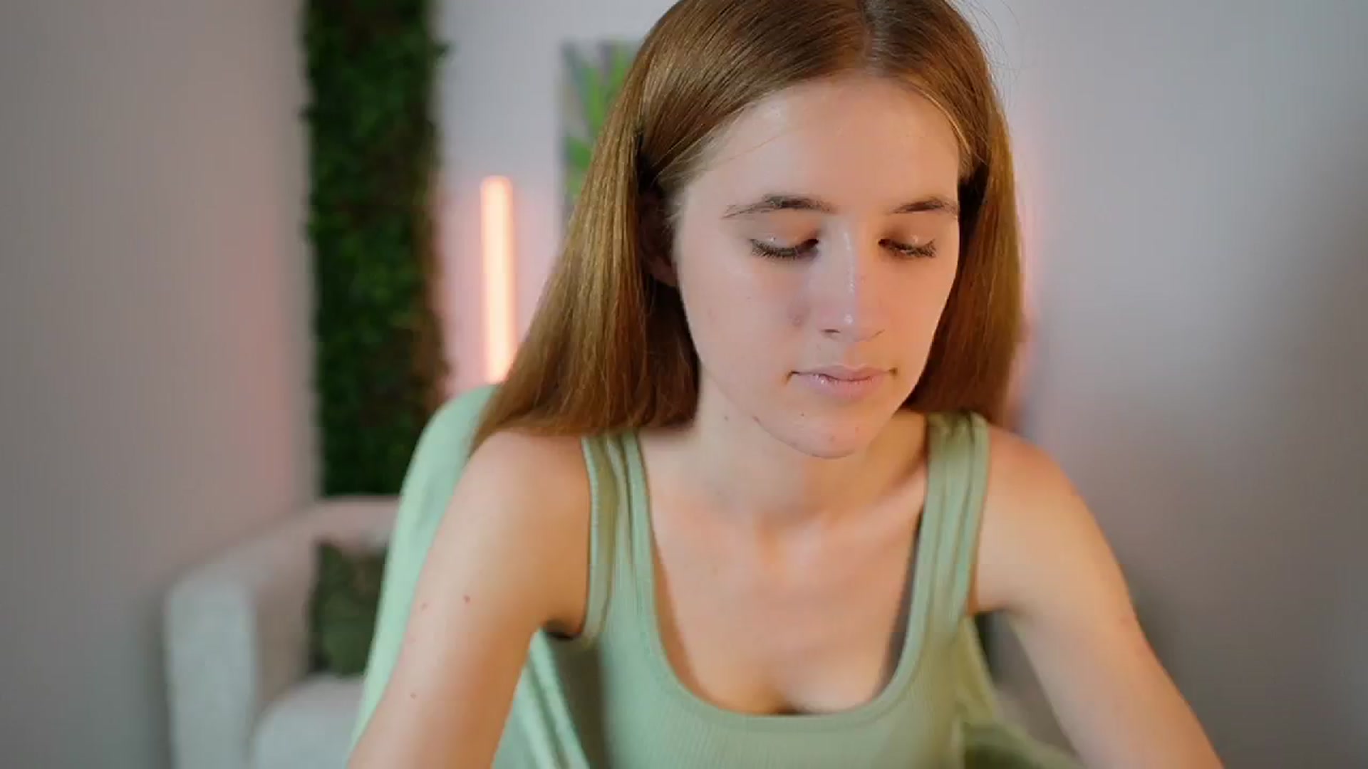 Gallery image thumbnail from Monika_Dee's myfreecams stream on, 07/29/2024, 16:30 image 6 of 20
