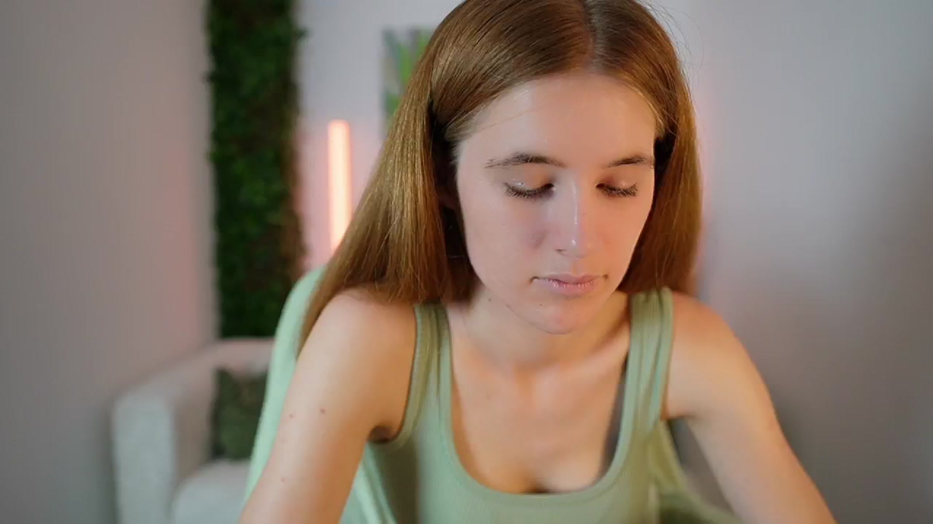 Gallery image thumbnail from Monika_Dee's myfreecams stream on, 07/29/2024, 16:30 image 7 of 20