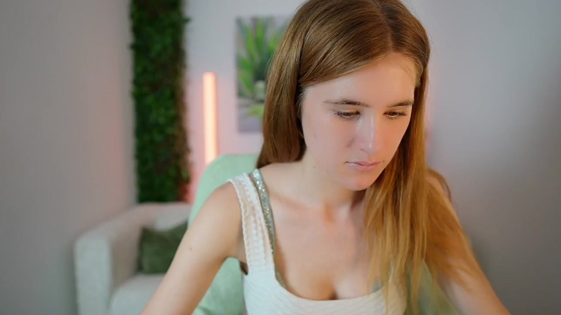 Gallery image thumbnail from Monika_Dee's myfreecams stream on, 07/30/2024, 18:59 image 18 of 20