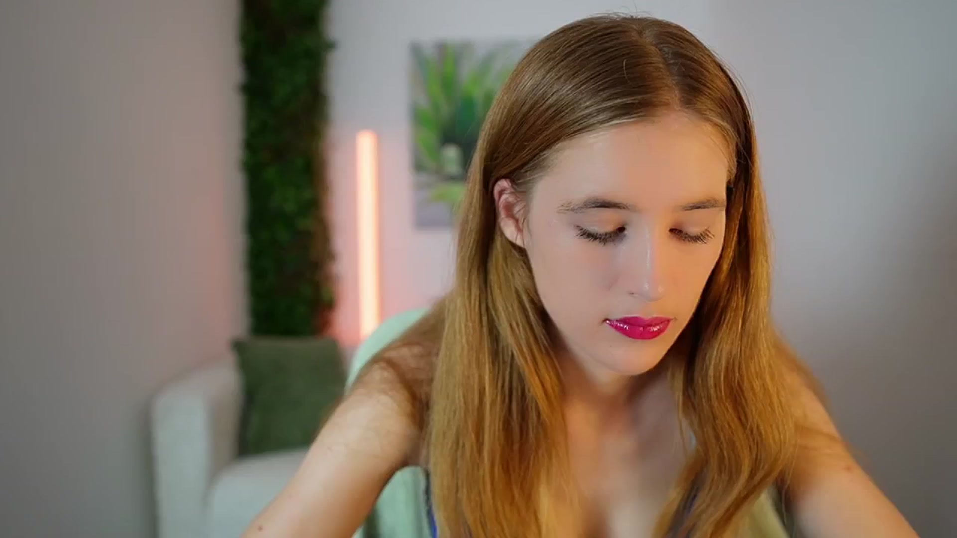 Gallery image thumbnail from Monika_Dee's myfreecams stream on, 08/23/2024, 14:05 image 3 of 20