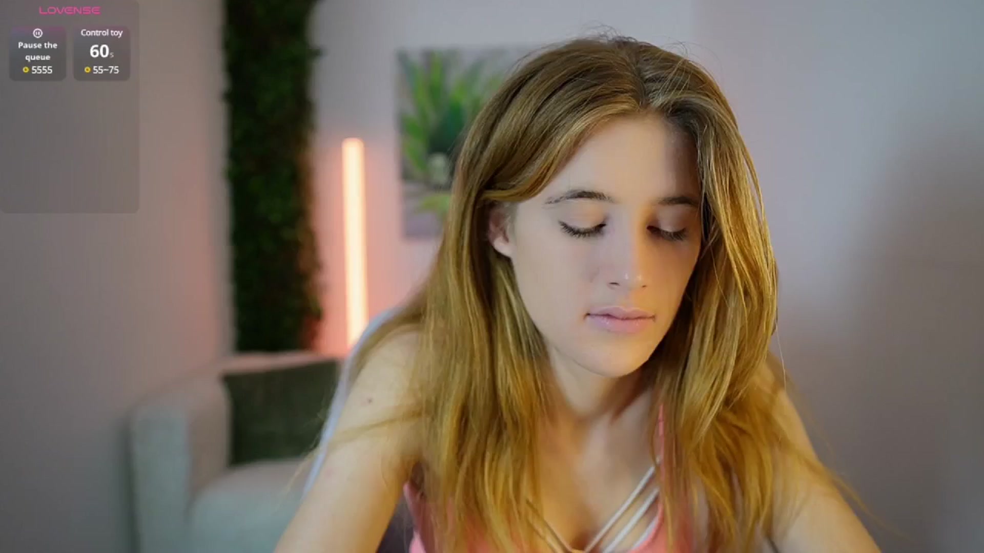 Gallery image thumbnail from Monika_Dee's myfreecams stream on, 09/18/2024, 17:03 image 3 of 20