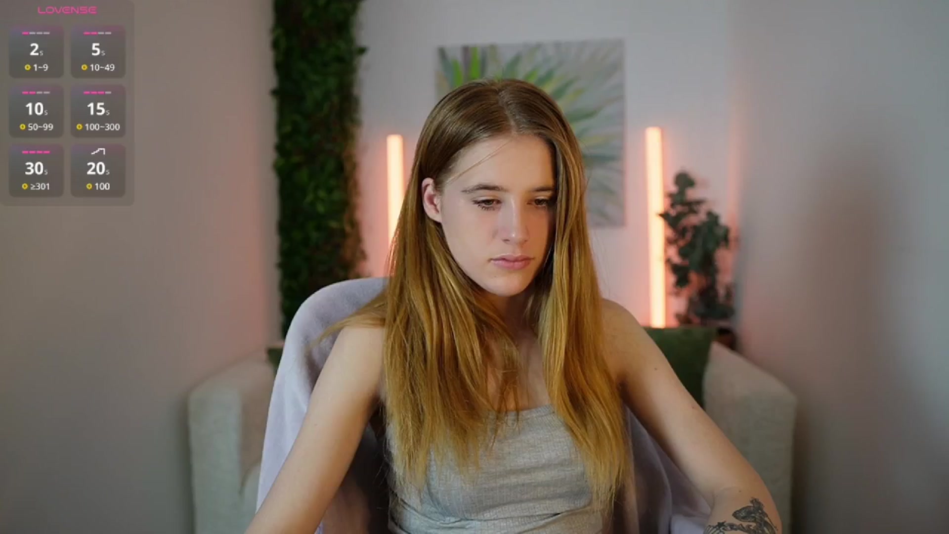 Gallery image thumbnail from Monika_Dee's myfreecams stream on, 10/22/2024, 24:03 image 18 of 20