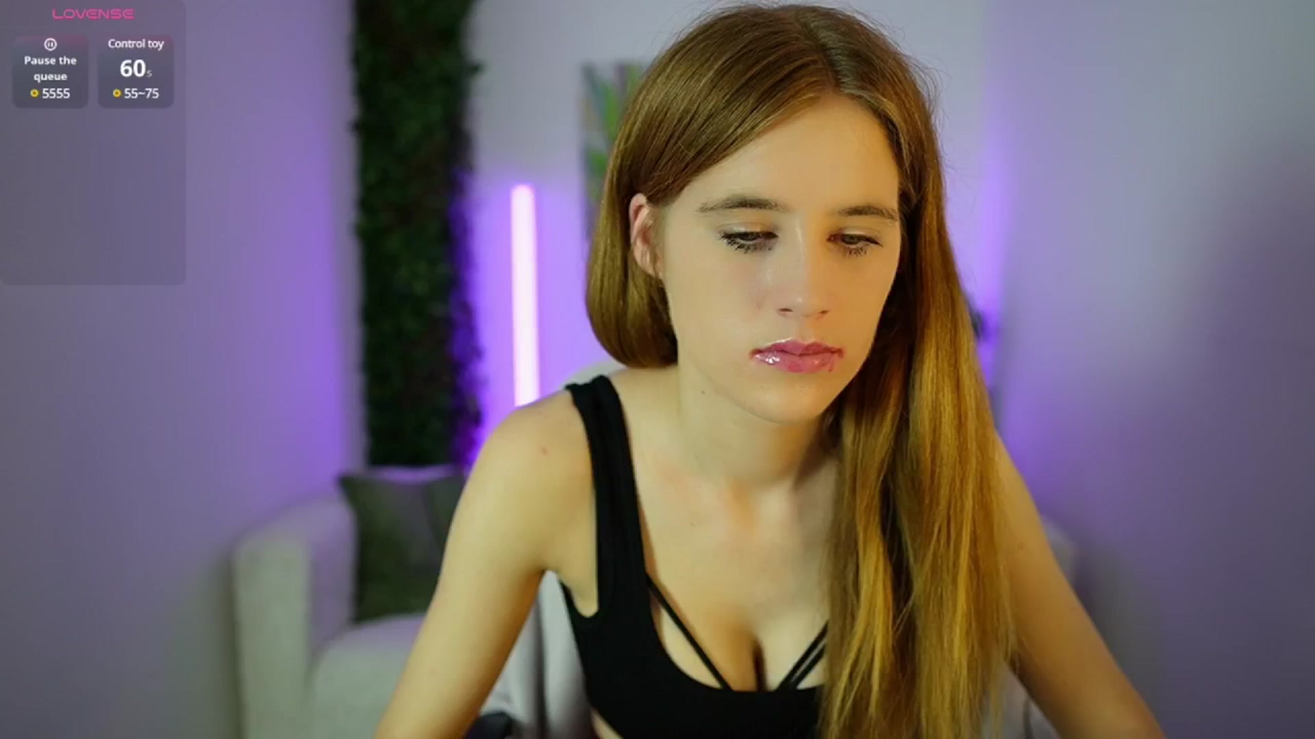 Gallery image thumbnail from Monika_Dee's myfreecams stream on, 10/29/2024, 24:12 image 16 of 20