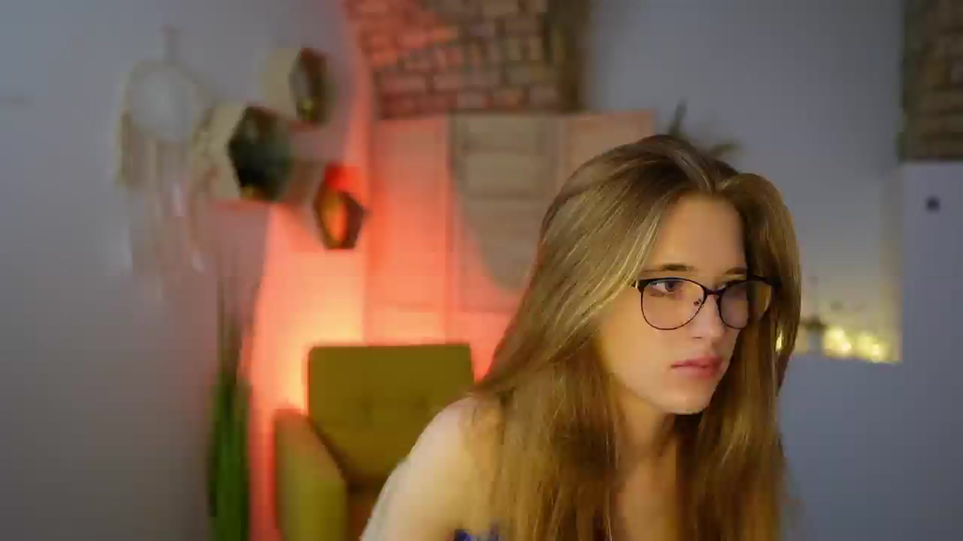 Gallery image thumbnail from Monika_Dee's myfreecams stream on, 12/03/2024, 17:58 image 20 of 20