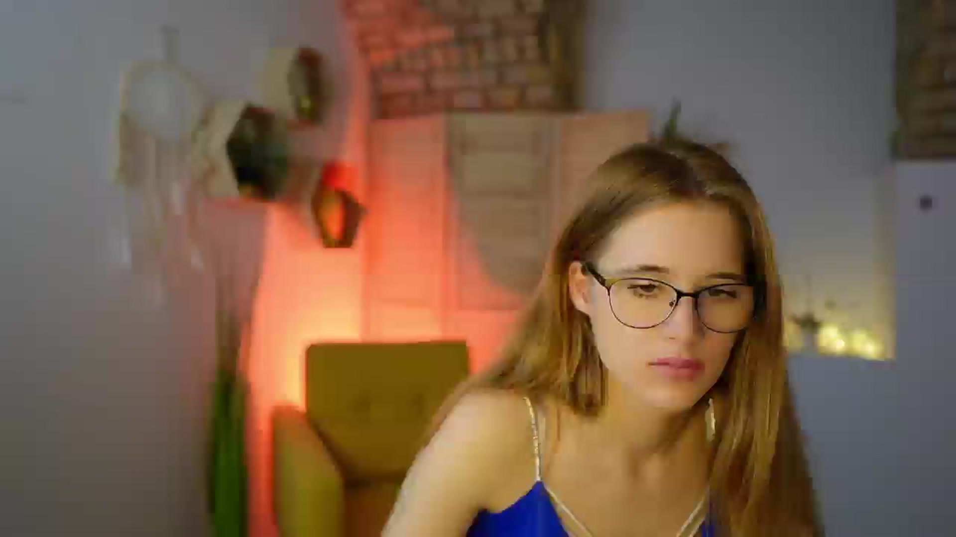 Gallery image thumbnail from Monika_Dee's myfreecams stream on, 12/03/2024, 17:58 image 16 of 20